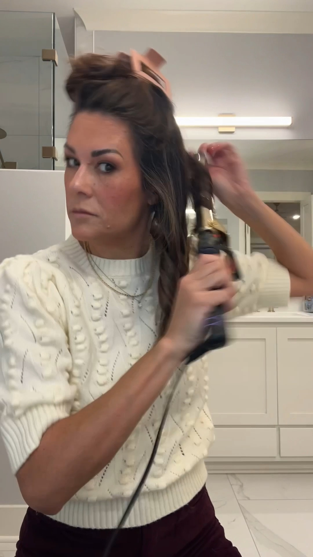 Timelapse of s GRWM  

#LTKBeauty #LTKdayinmylife #LTKOver40