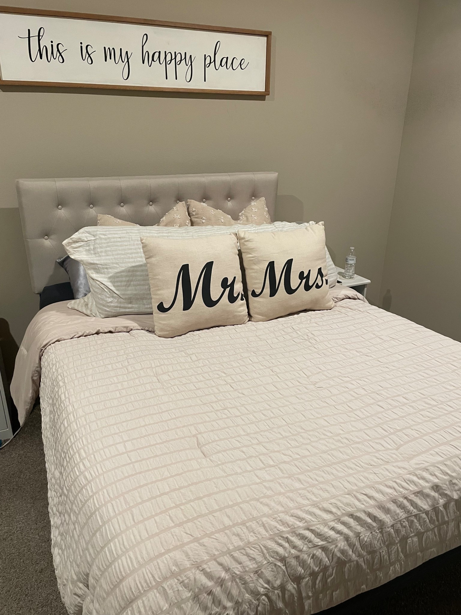 full size neutral bedding! 

#LTKHome