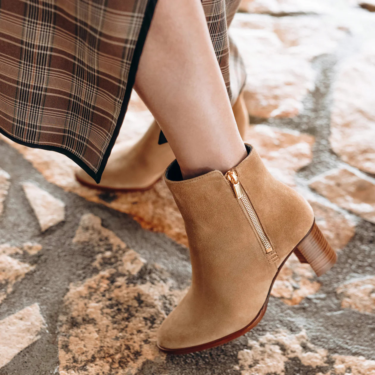 Camel Crosta | Sarah Flint