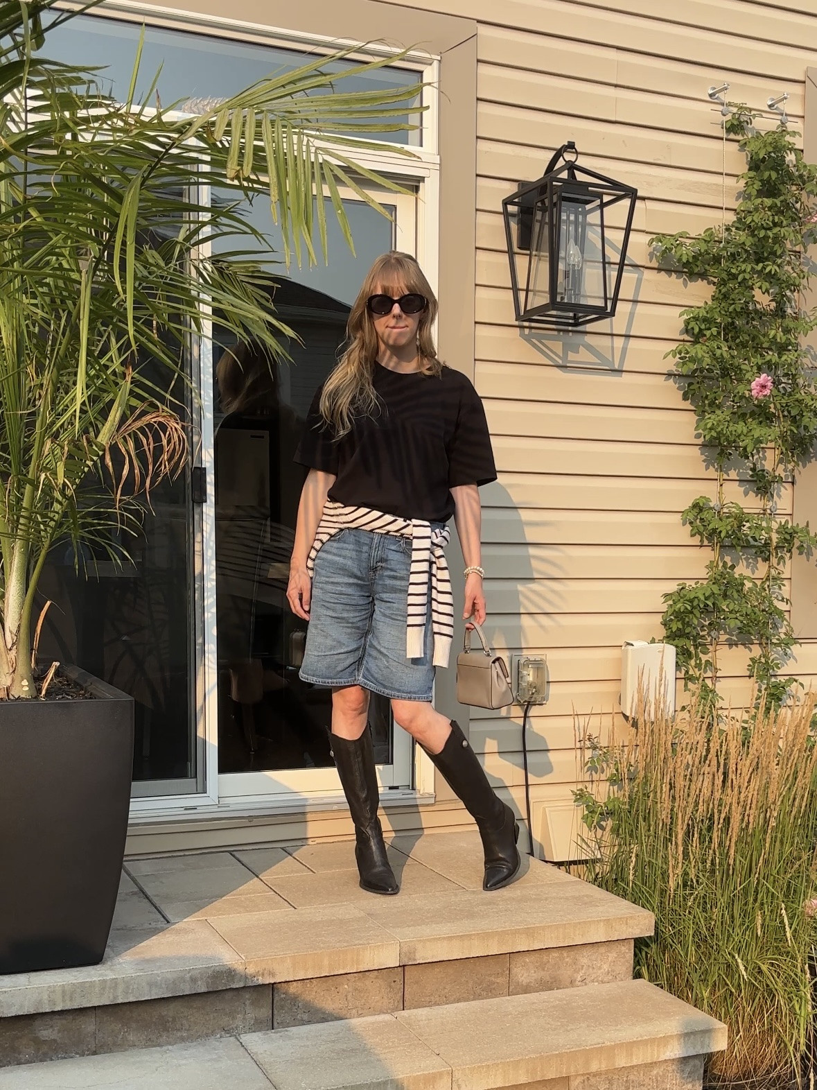 One of four ways to style a simple black t-shirt and jean shorts! Check out my video on IG or TikTok to see all the ways I styled this simple base 🖤

#LTKShoeCrush #LTKFindsUnder100 #LTKItBag
