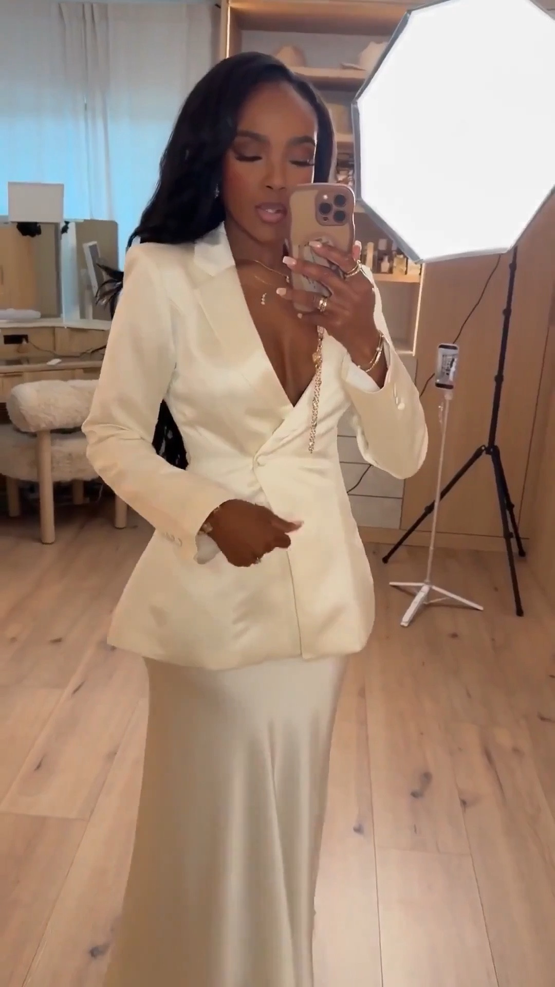 Scroll to shop! Beautiful satin set perfect for date nights, weddings and events or parties ✨
@Meshki US 

#LTKgrwm #LTKPetite