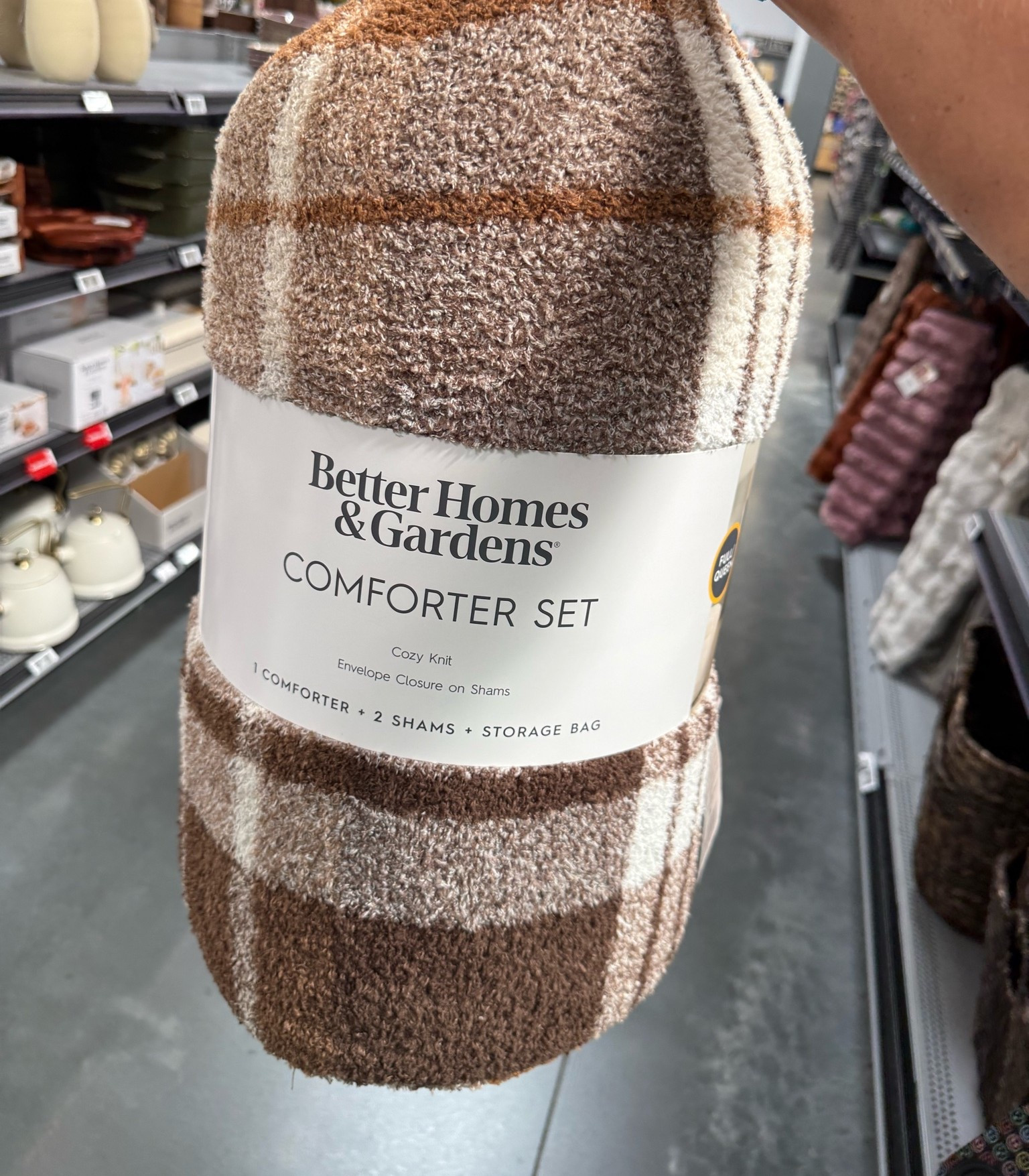 This comforter is so so cozy!! Perfect for Fall! 🍁🤎

#LTKHome #LTKSaleAlert #LTKSeasonal