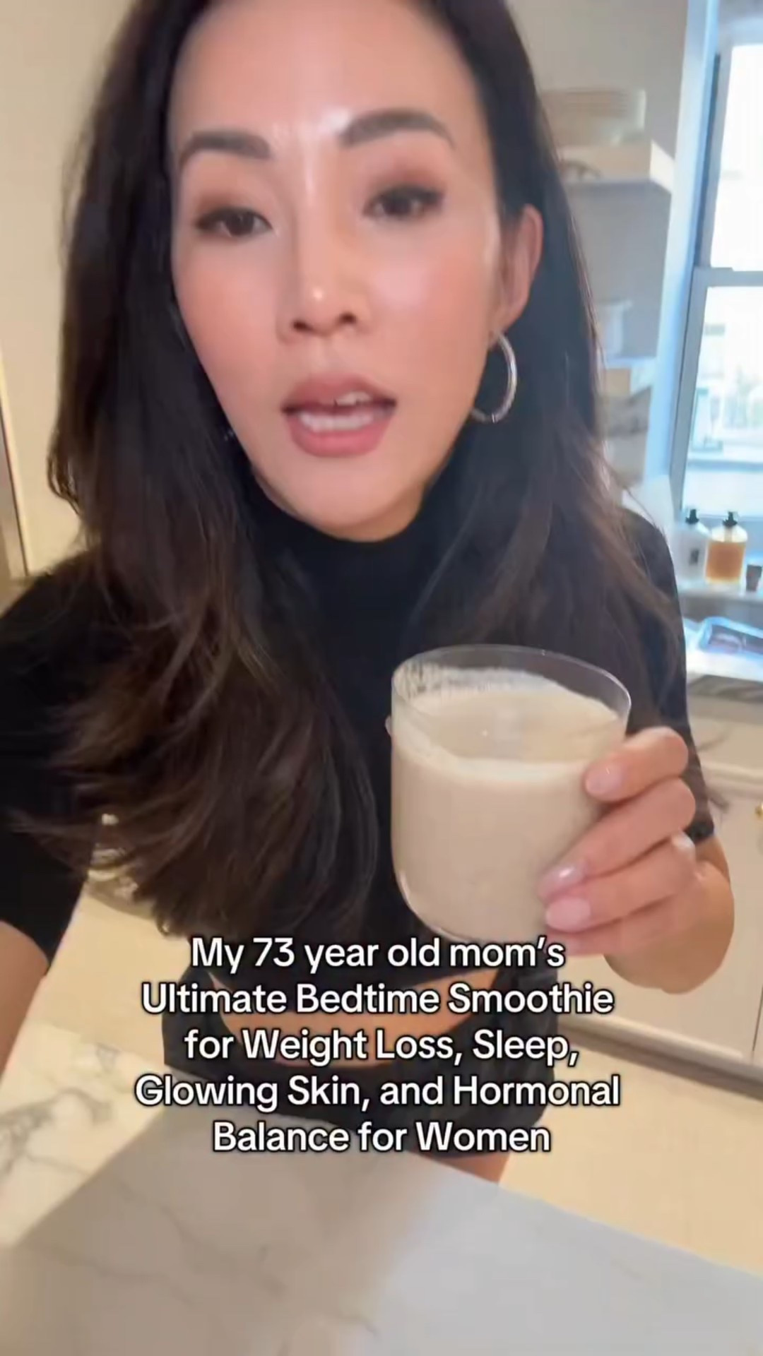 My Korean mom’s walnut smoothie is my go-to evening ritual 🌰
Gut-friendly, calming, and packed with nutrients most women are missing.
Why it works:
• Soaked walnuts → better mineral absorption + easier digestion
• Naturally rich in antioxidants + healthy fats
• Walnuts contain melatonin + tryptophan, supporting deeper sleep
• Only ripe bananas (with spots) = easier on blood sugar & digestion
Simple. Creamy. Calming.
This is what we drink instead of late-night snacks.

Save this 🫶 Your gut + sleep will thank you.
#guthealth #womenshealth #longevityhabits