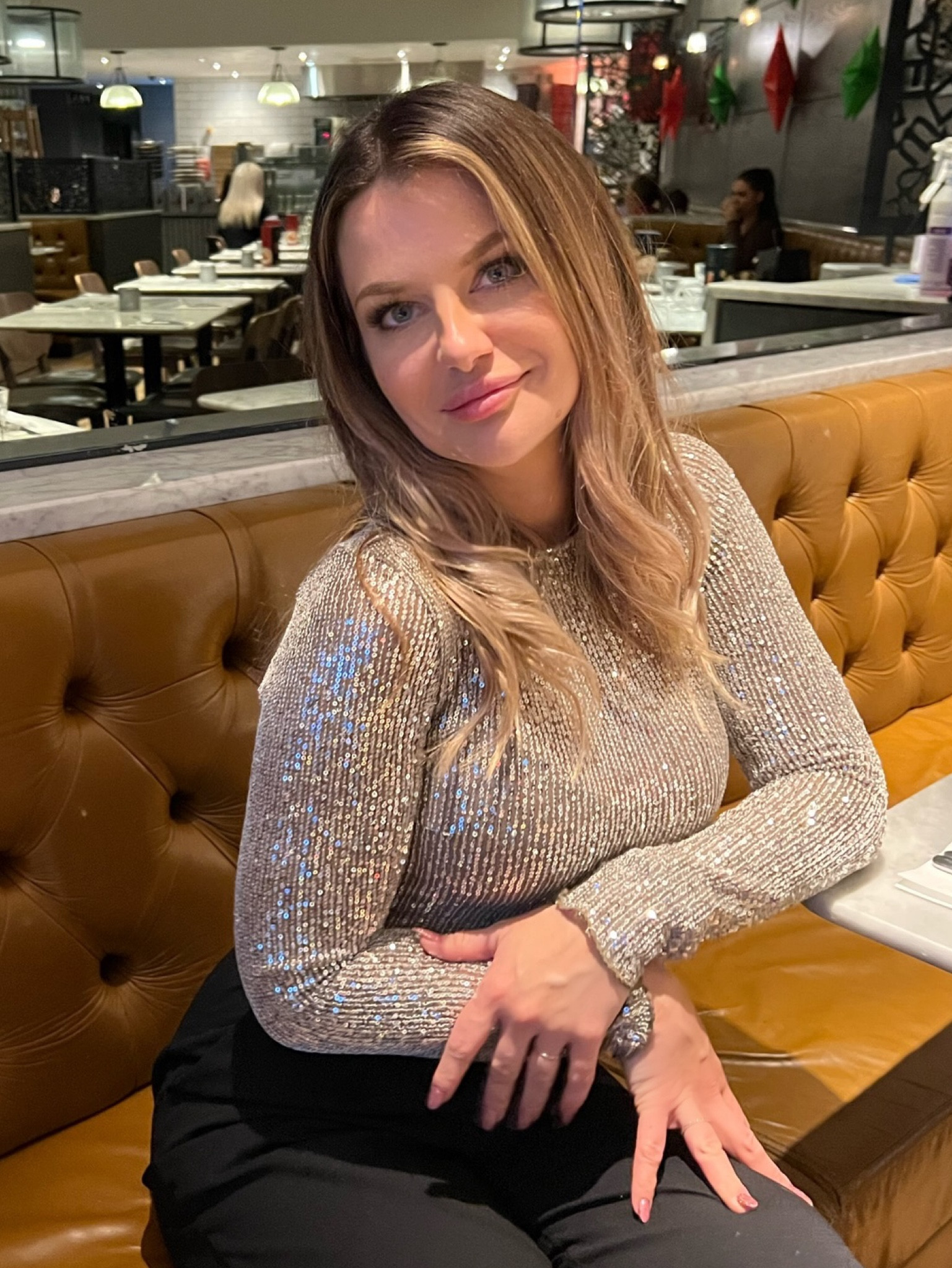 Sequin clothes never go out of style. This beautiful top go with any outfit ✨

#LTKeurope #LTKSeasonal #LTKunder100