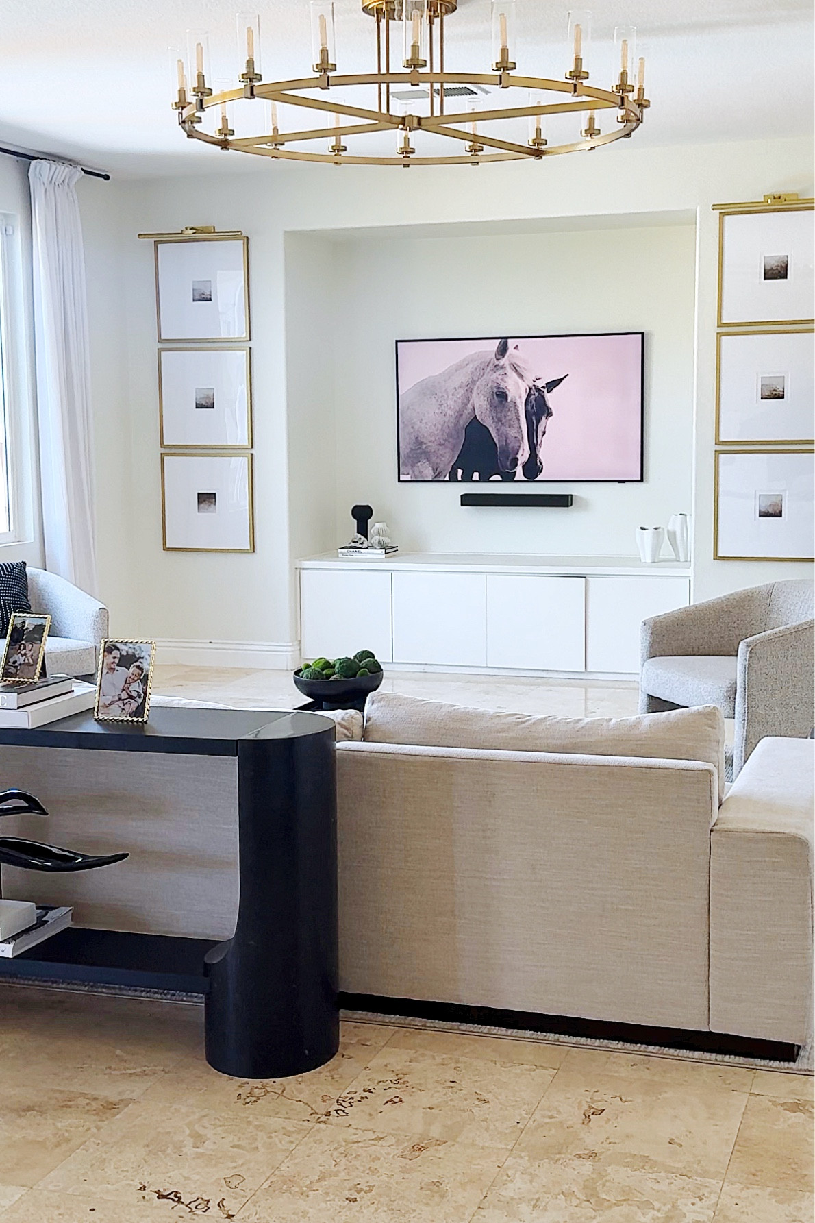 Elevate your blank walls with this RH inspired look for a fraction of the price! ✨

.
.
.
#livingroomdesign #wallartprints #entrywaydecor #luxemodern #modernhome #modernluxe #amazonfinds #founditonamazon


#LTKStyleTip #LTKHome #LTKFindsUnder100