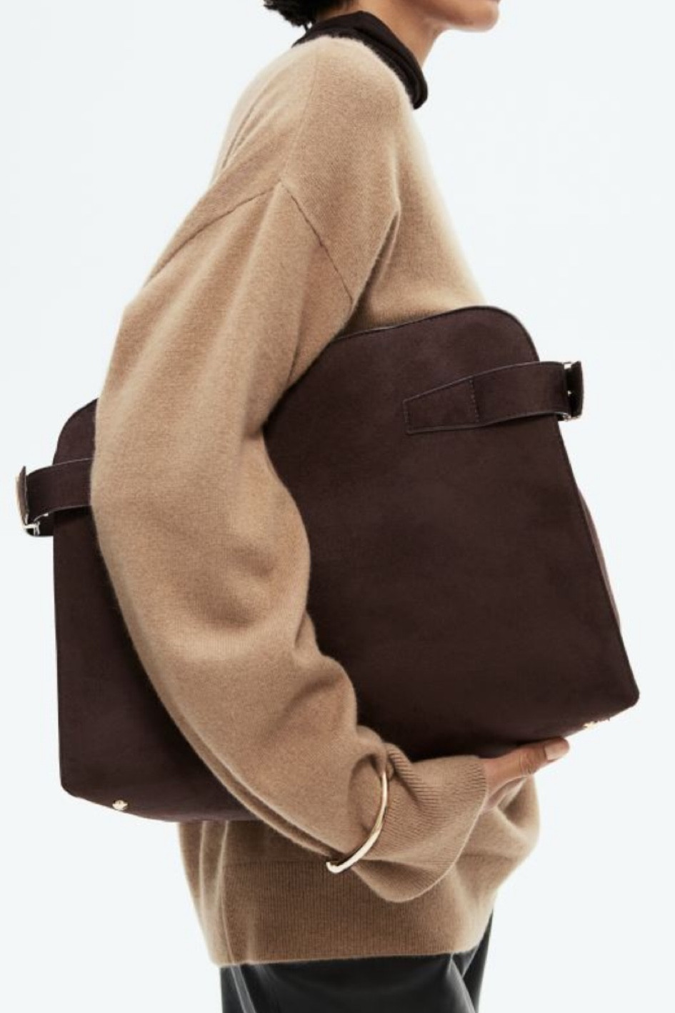 The row bag dupe 

#LTKautumn #LTKeurope #LTKstyletip