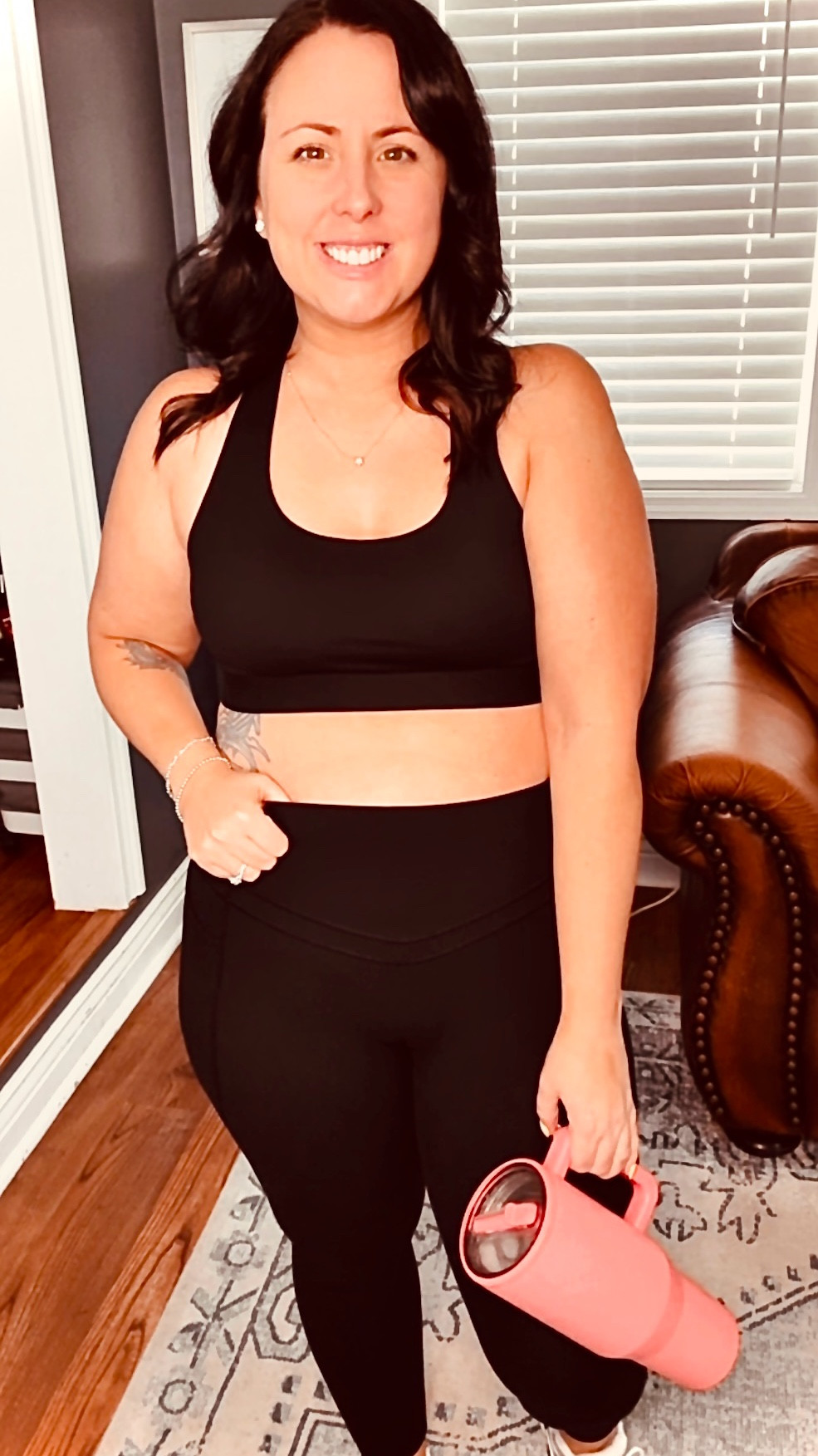 @iugayoga_us @iuga_collab knocked it out of the park once again 🖤 This set is so classic and has everything you want, or don’t want, from pockets, to no front seam, buttery soft material, lots of color options, and a mesh sports bra with removable pads 👏🏻👏🏻👏🏻 It’s perfection!

Link is in bio 🔗  + Use code-> IUGALOVE to save 10%

#iugayoga #iuga #iugaleggings

#LTKfitnessgoals #LTKActive