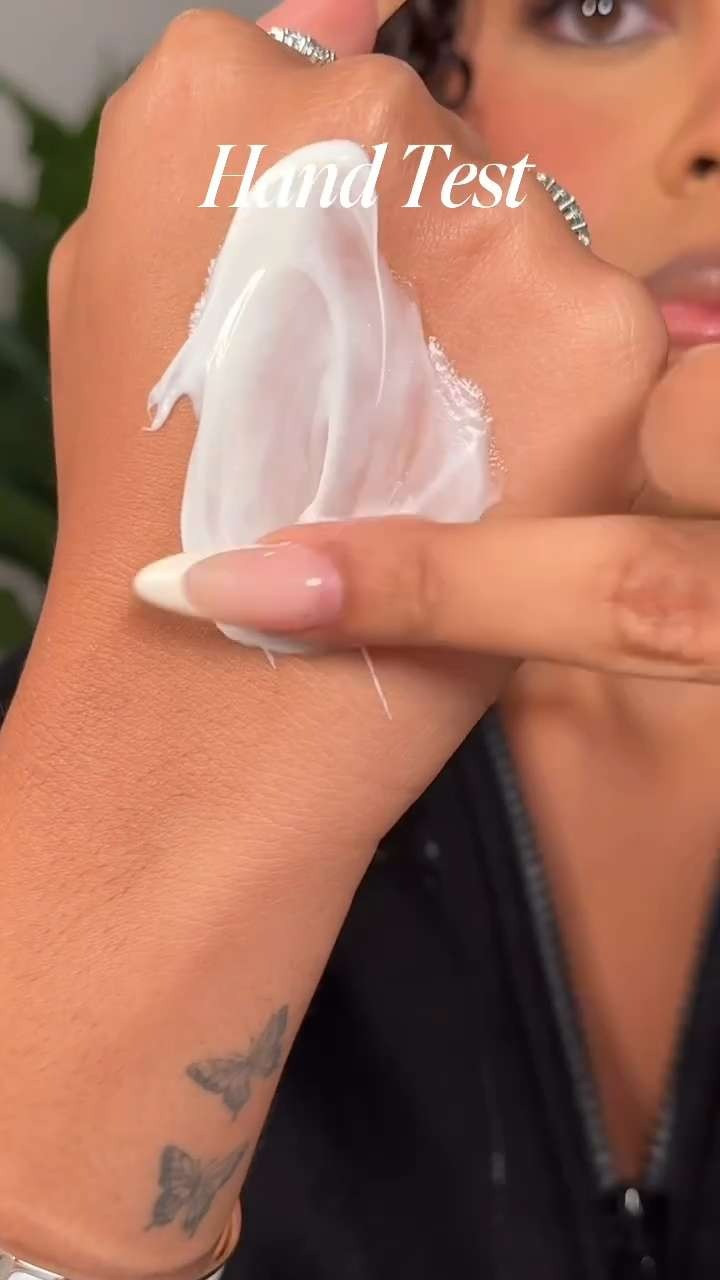 Grab your notebook 📝because this is a simple step by step tutorial on how to mix curly hair products EFFECTIVELY to achieve defined + voluminous hair results 🤏🏽 

 #LTKgrwm #LTKU #LTKBeauty