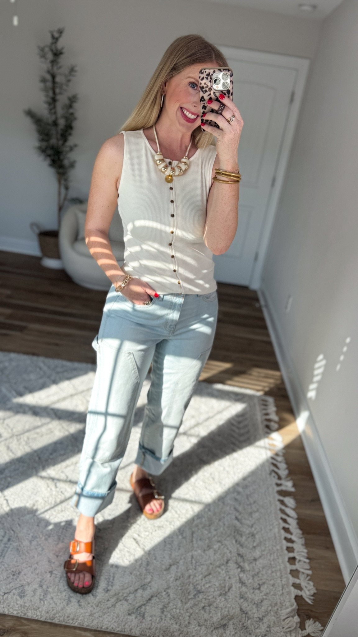 Weekend Walmart Wins try-on
Button front tank- small
Relaxed carpenter jeans- tts

#LTKootd #LTKmomlife
