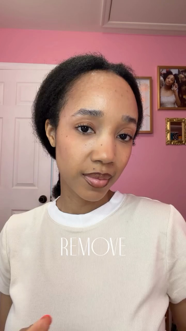 Remove my makeup with me 🫧✨

Using @esteelauder advanced night cleansing balm to melt my makeup away followed by @esteelauder facial towels before washing my face (not shown)✨

#makeupremover #makeupremoval #skincare #skincareroutine #advancednightrepair

#LTKdayinmylife #LTKselfcare #LTKBeauty