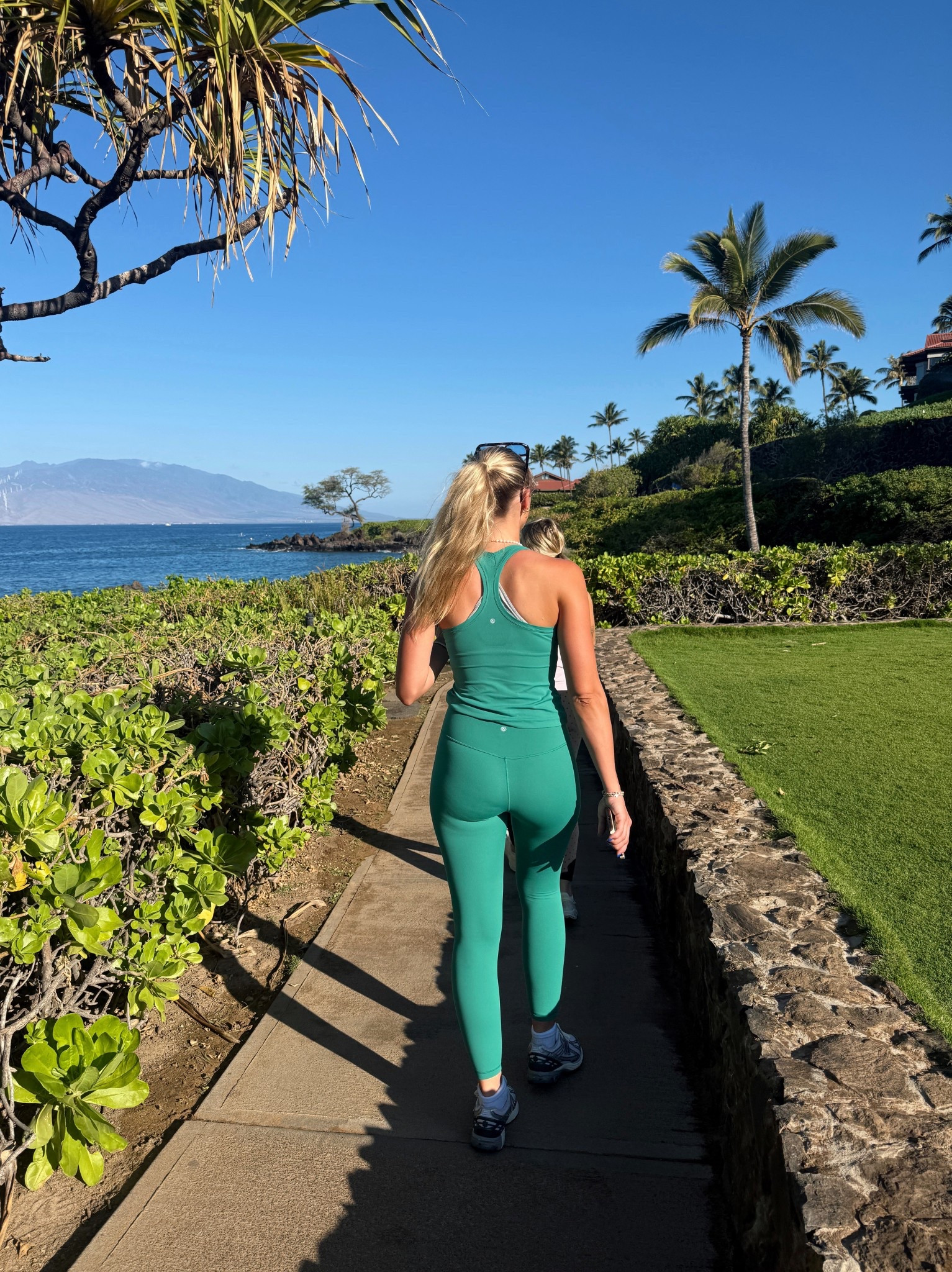 New fav set 👗 size smalls!

#LTKootd #LTKActive #LTKTravel