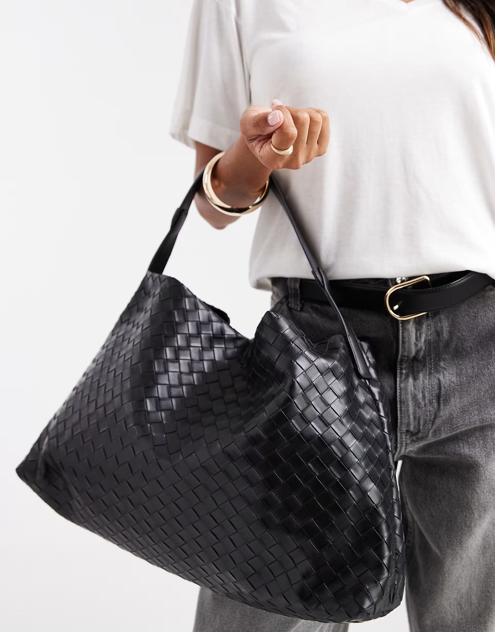 Glamorous oversized woven shoulder bag in black | ASOS | ASOS (Global)