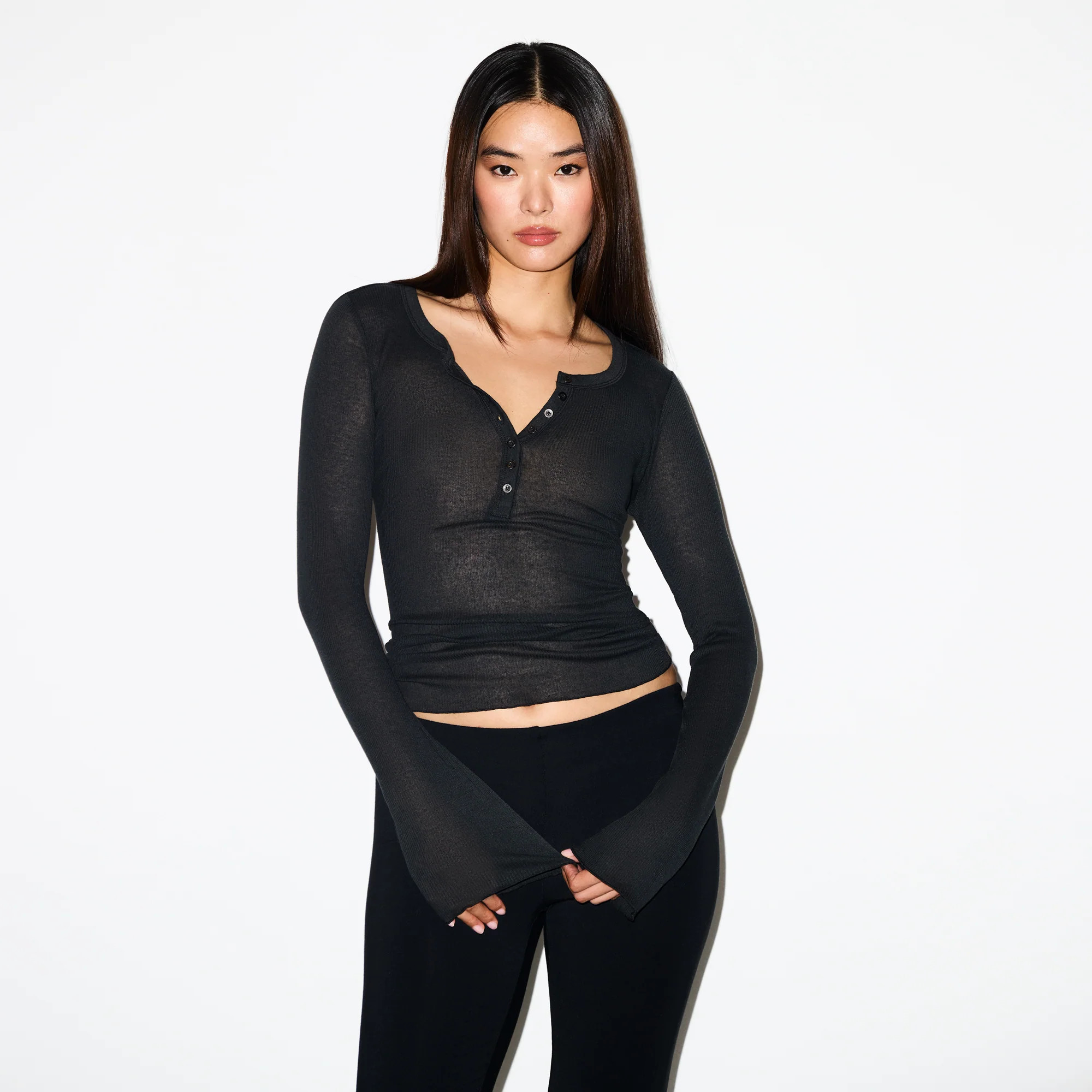 SKIMS Long Sleeve Henley | Black | Small | Sheer Rib | SKIMS (US)