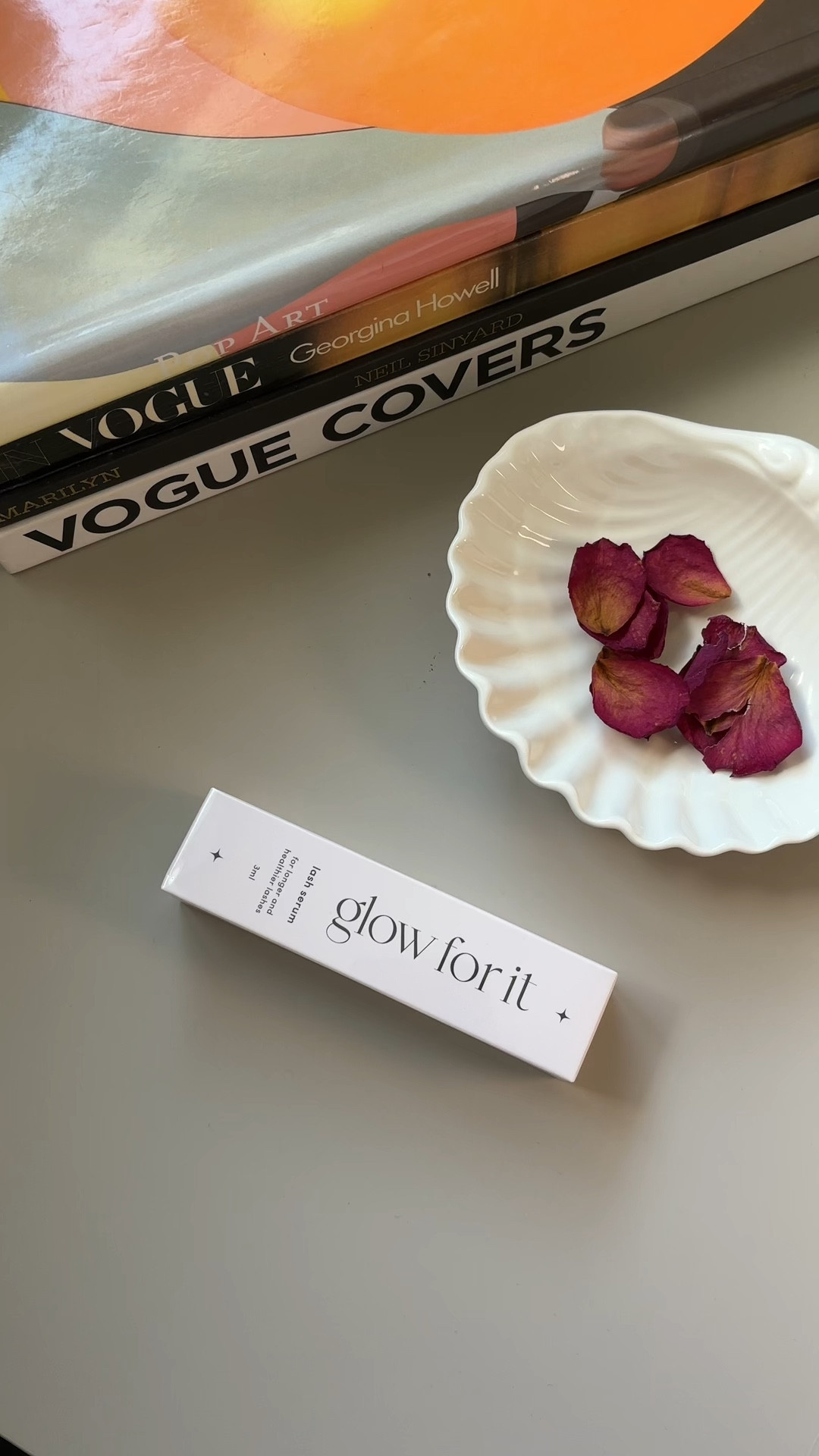 ASMR unboxing #GlowForIt Lash Serum ✨

#LTKfindsunder50 #LTKeurope #LTKbeauty
