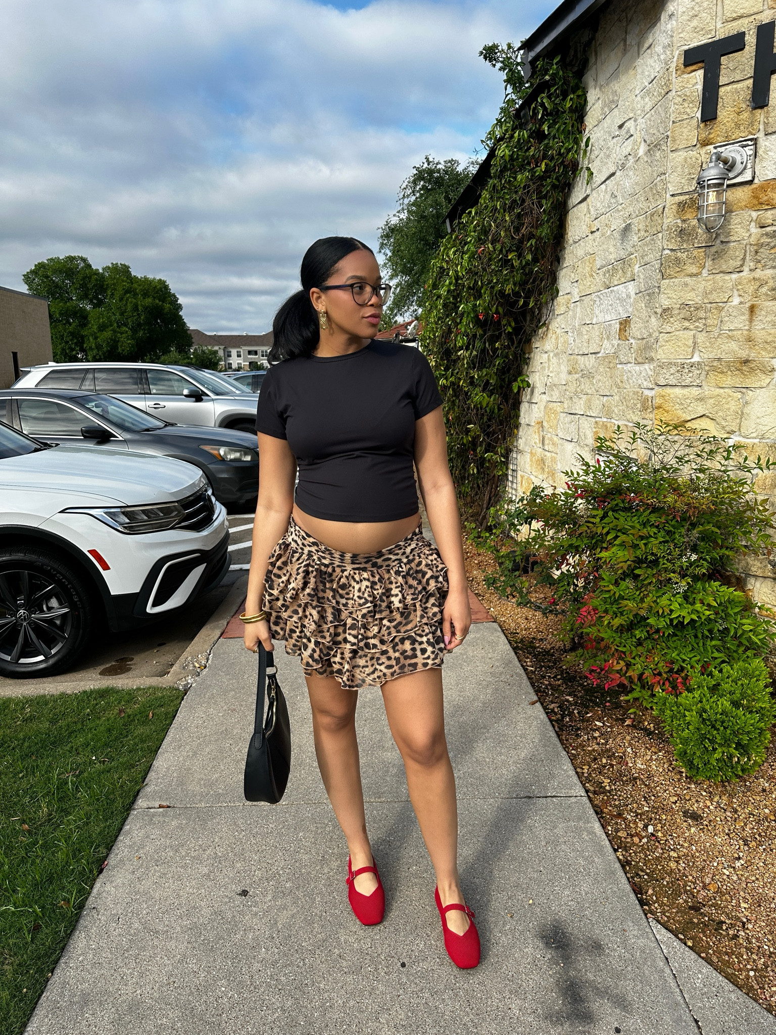 Easy spring bump outfit 


#LTKMidsize #LTKShoeCrush #LTKBump