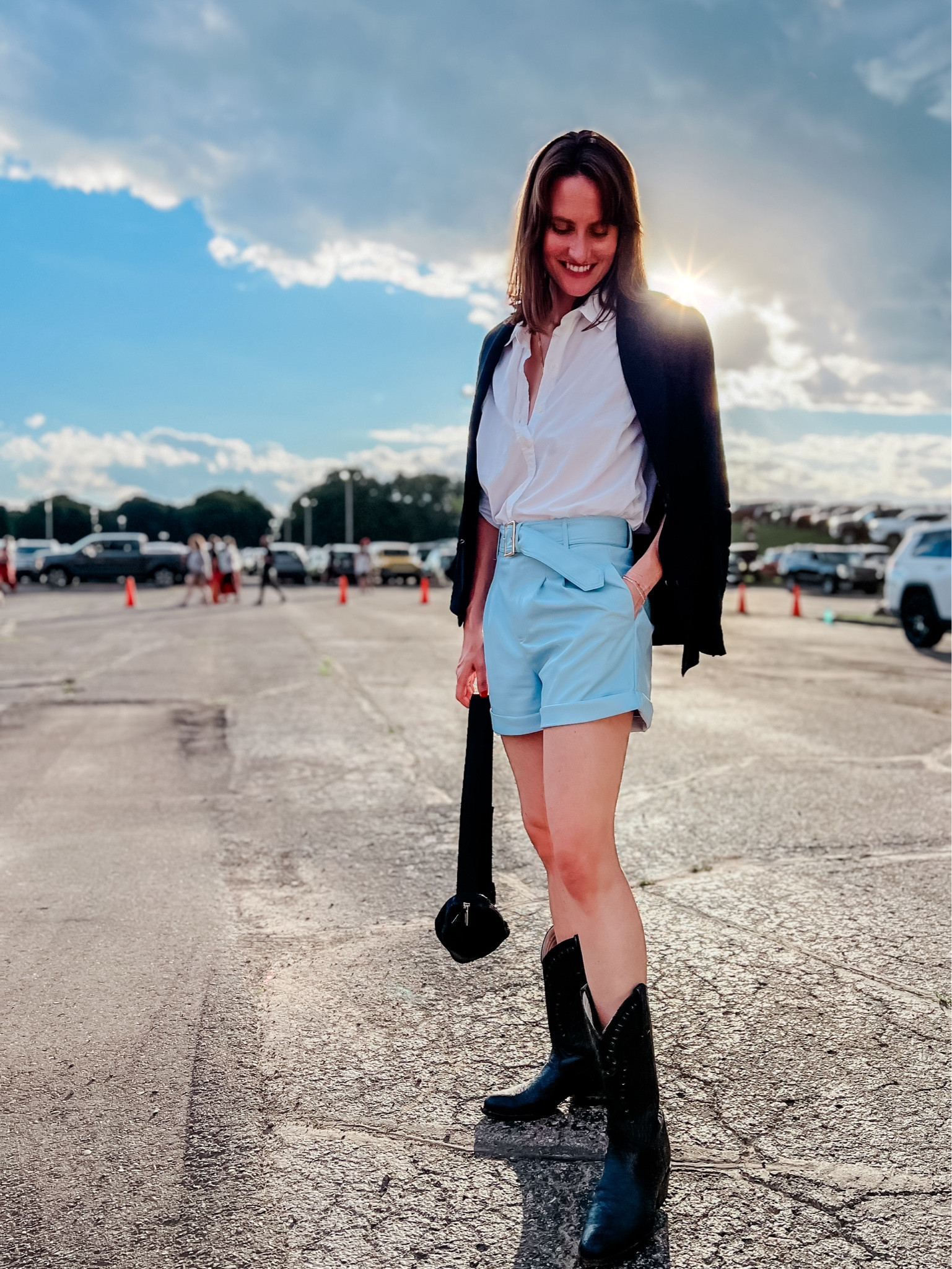 Summer concerts require cowgirl boots 🤠  Wearing a Sezane blazer, Jcrew button up and vintage boots! 💃🏼

#LTKStyleTip #LTKFindsUnder100 #LTKShoeCrush