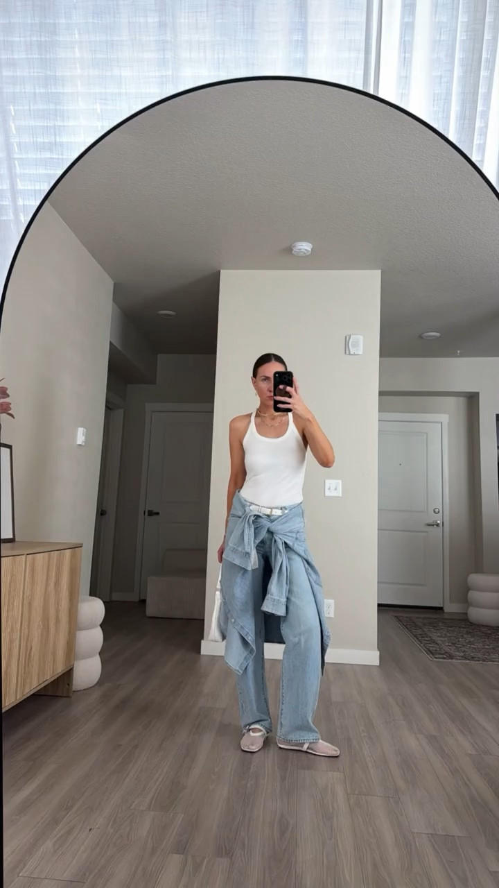 find complete list on my amazon storefront.  linked as much as possible here. wearing size small in all

Amazon tops
Amazon going-out tops
Summer going out top
Spring going out top