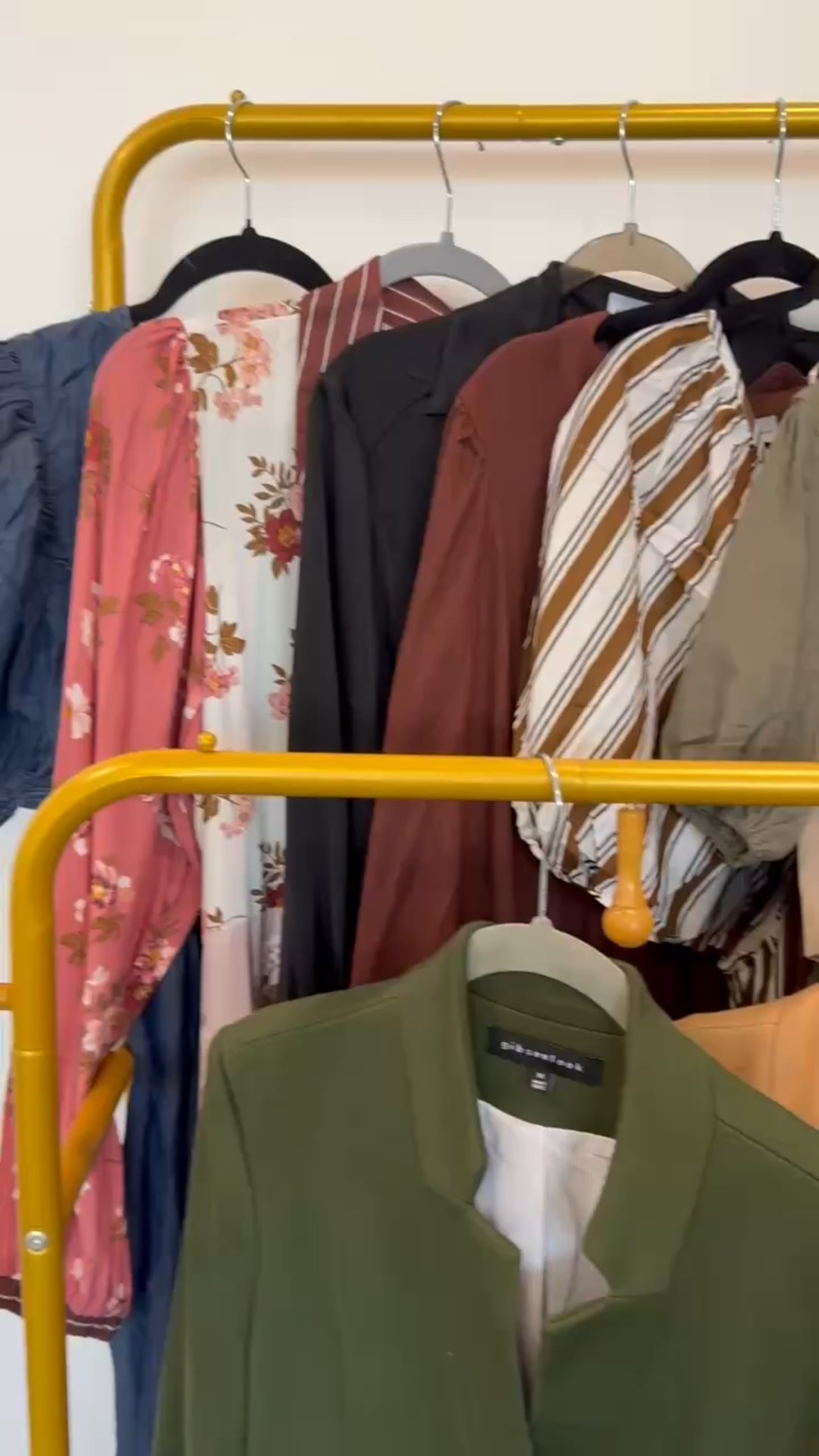 Stepping into fall with these chic new arrivals! From bold blazers to timeless long dresses, these pieces are perfect for the office! Use code: AUDRIE20 to save on your Petal + Pup purchase! 
Blazers 
Work Wear Office Attire Fall Outfit Dress Long Dresses Fall Pieces Chic Fall Blazers 

#LTKWorkwear #LTKStyleTip #LTKSeasonal