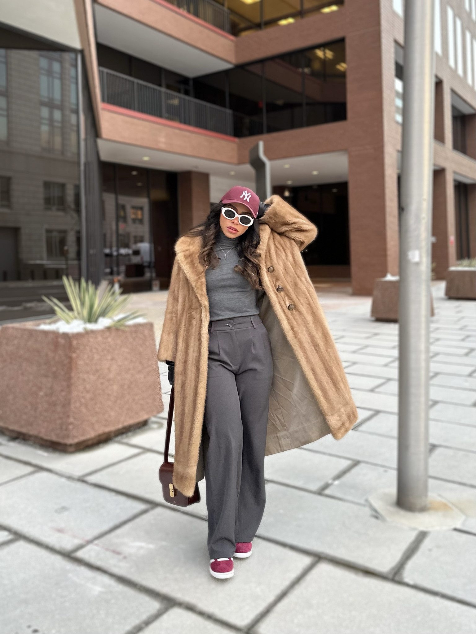 Giving you monochromatic mob wife aesthetic 

Pants: 4
Top: small

#Monochromatic #Monochromaticstyle #simple outfit

#LTKfindsunder100 #LTKworkwear