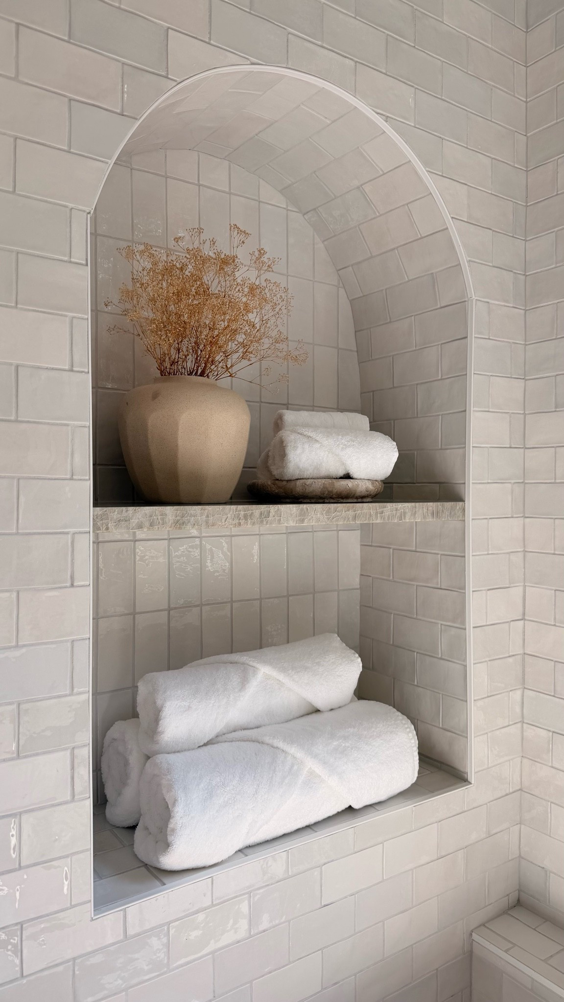 I absolutely love these Cariloha Bamboo Bath Towels!!! They absorb the water so easily, and the quality is absolutely amazing!!! 🤍🤍✨✨

#LTKHome #LTKselfcare