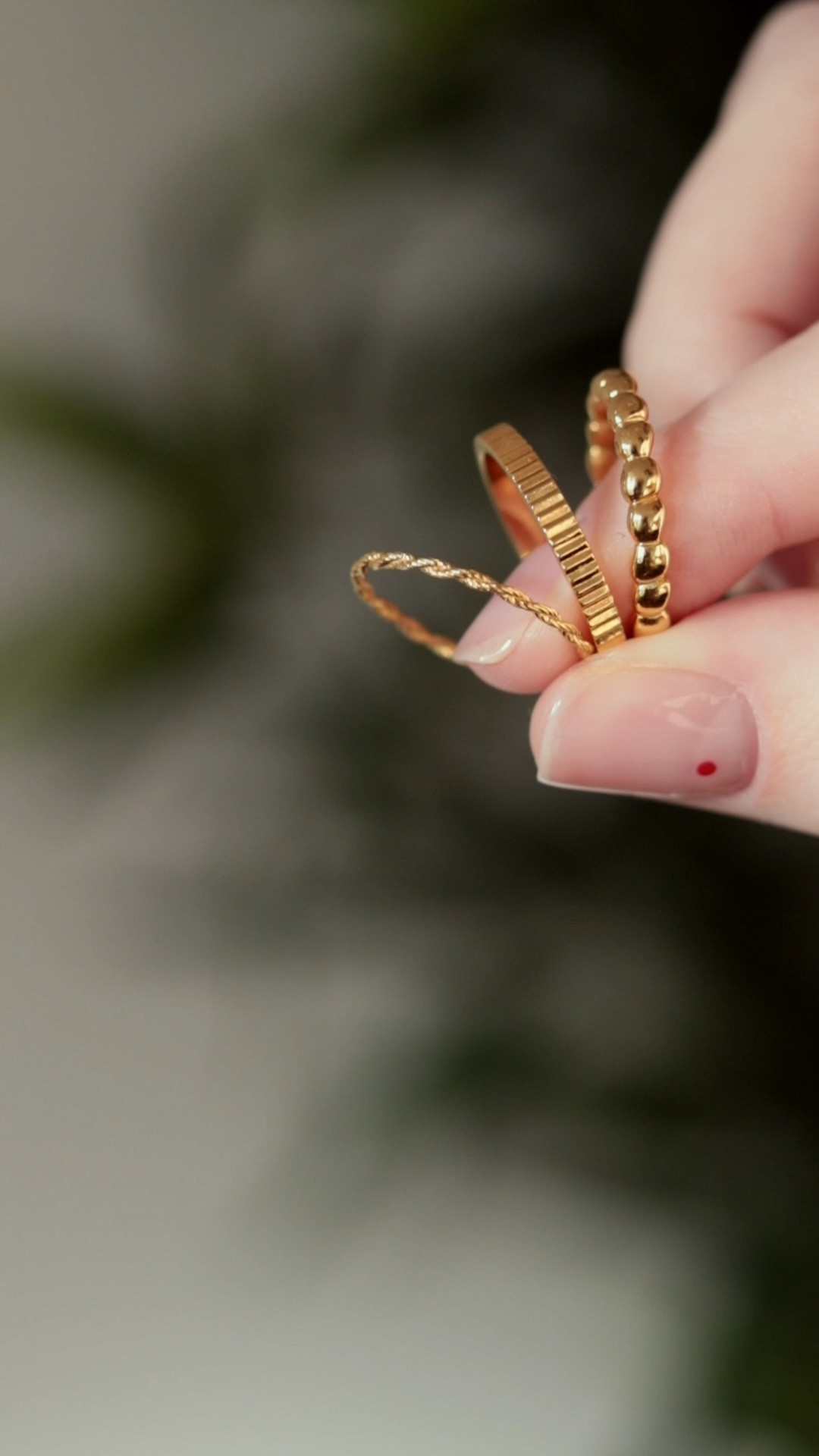 dainty details ✨ 3 of my favourite Monica Vinader rings


#LTKGiftGuide #LTKHoliday #LTKSeasonal