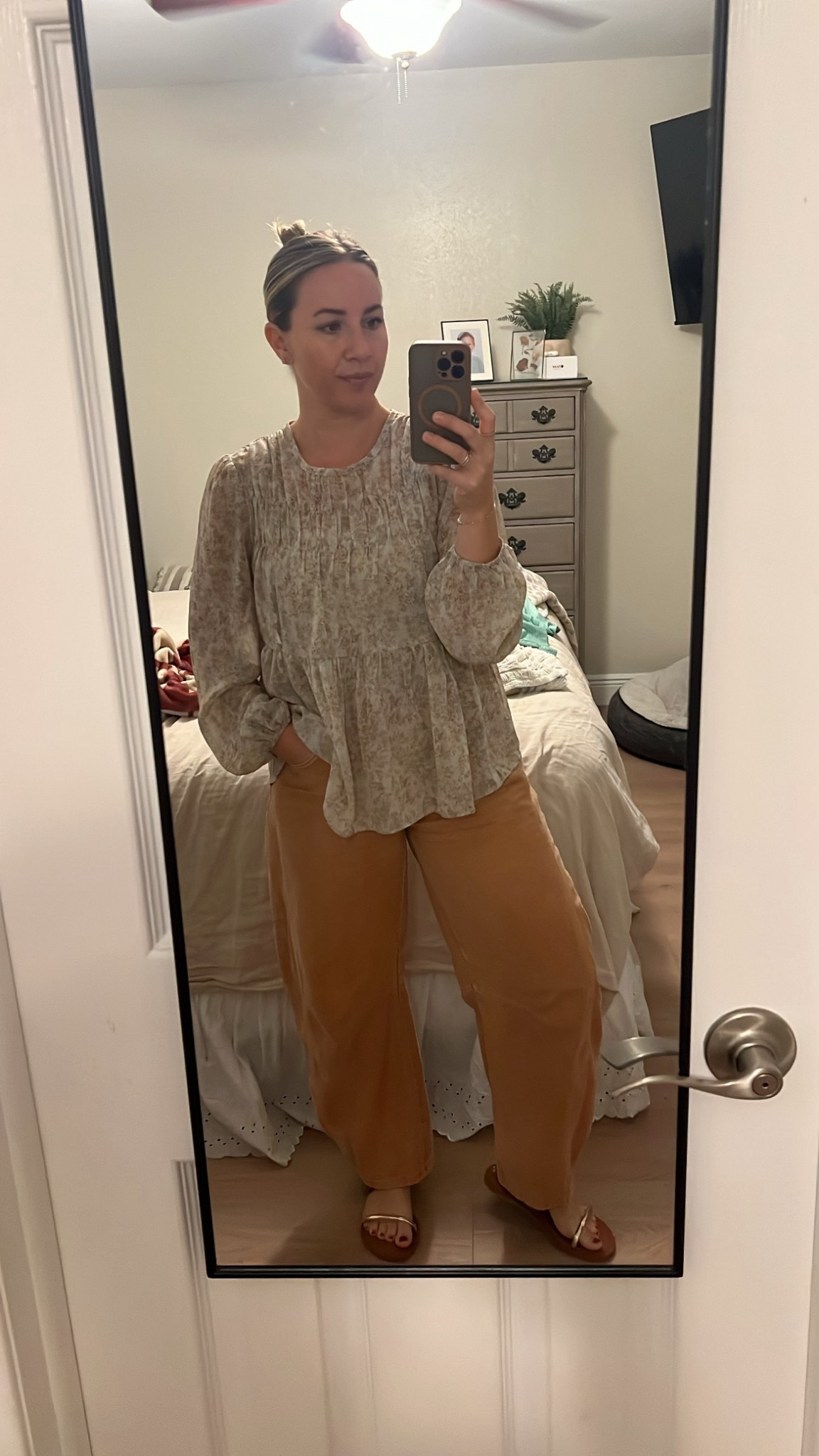 Teacher outfit for my day working in a preschool classroomm

#LTKSeasonal #LTKWorkwear #LTKStyleTip