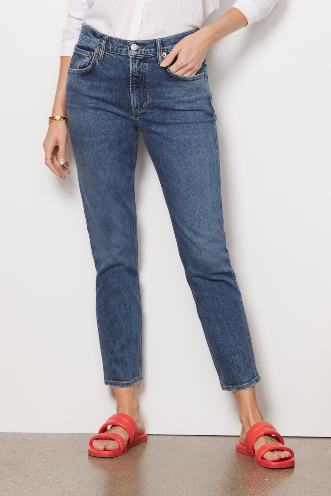 AGOLDE Willow Mid Rise Slim Crop Jean | EVEREVE | Evereve