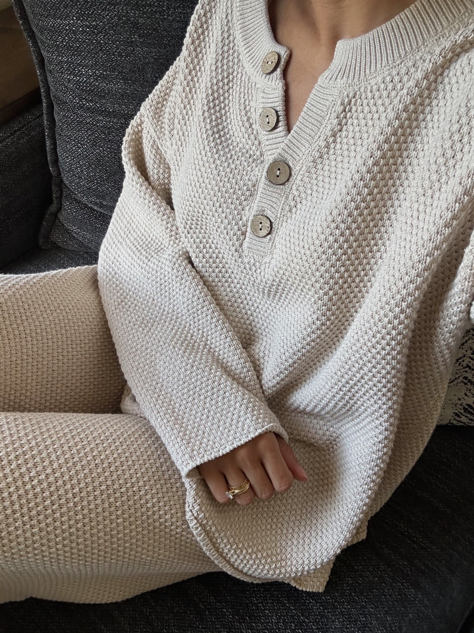 Wearing an XS 💛 love that it’s 100% cotton