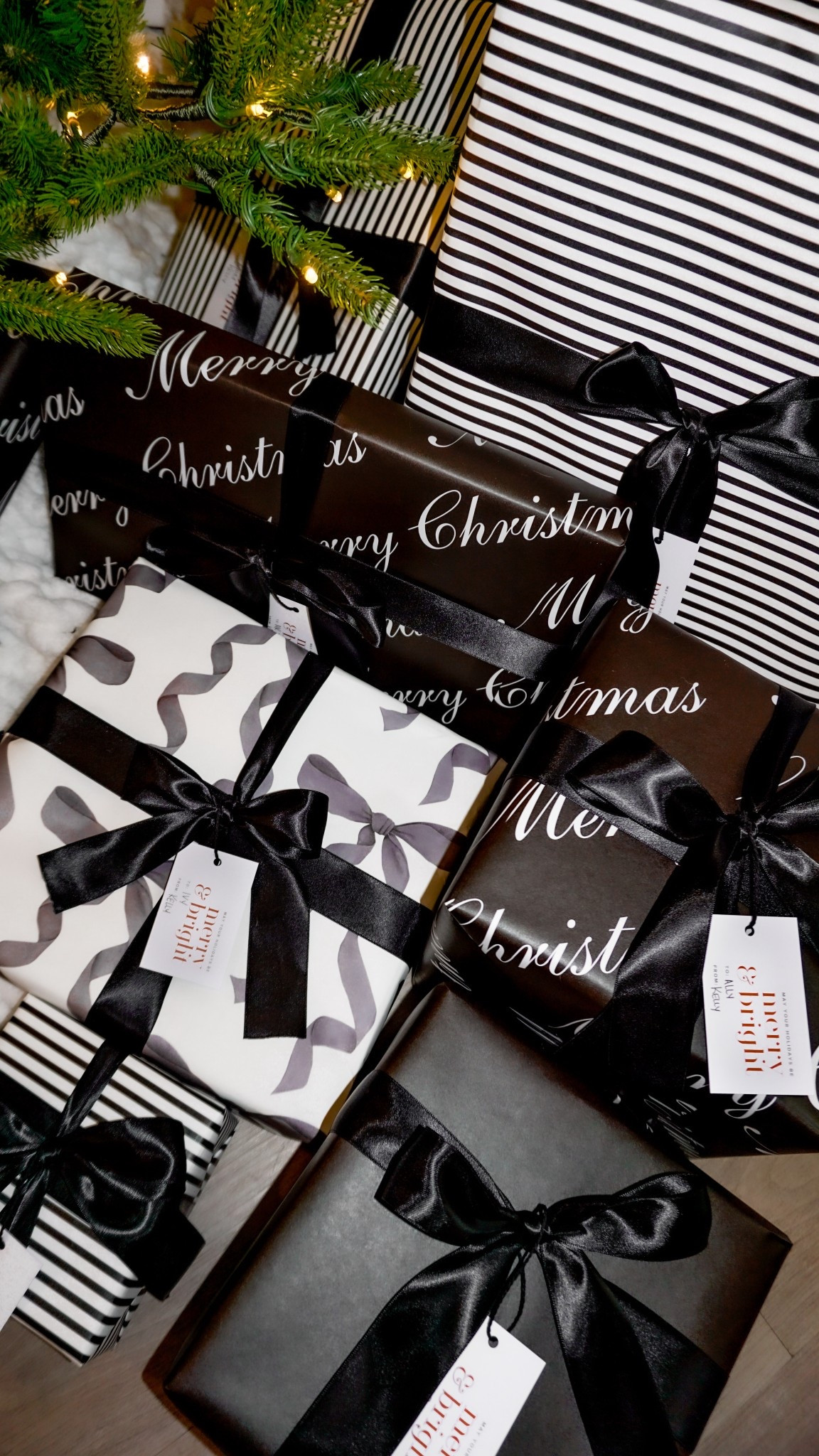 Wrapping paper. Black wrapping paper. White wrapping paper. Black-and-white wrapping paper. White and black wrapping paper. Modern wrapping paper. Christmas wrapping paper.  modern Christmas wrapping paper. Gift wrapping. Wrapping supplies.

#LTKHoliday #LTKGiftGuide #LTKCyberWeek