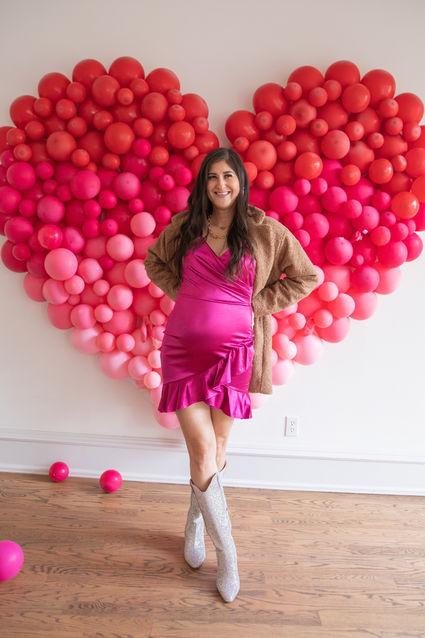 Bump friendly dress. Wearing a medium. Valentine’s Day. Valentine’s Day outfit. Maternity. 

#LTKbump #LTKFind #LTKSeasonal