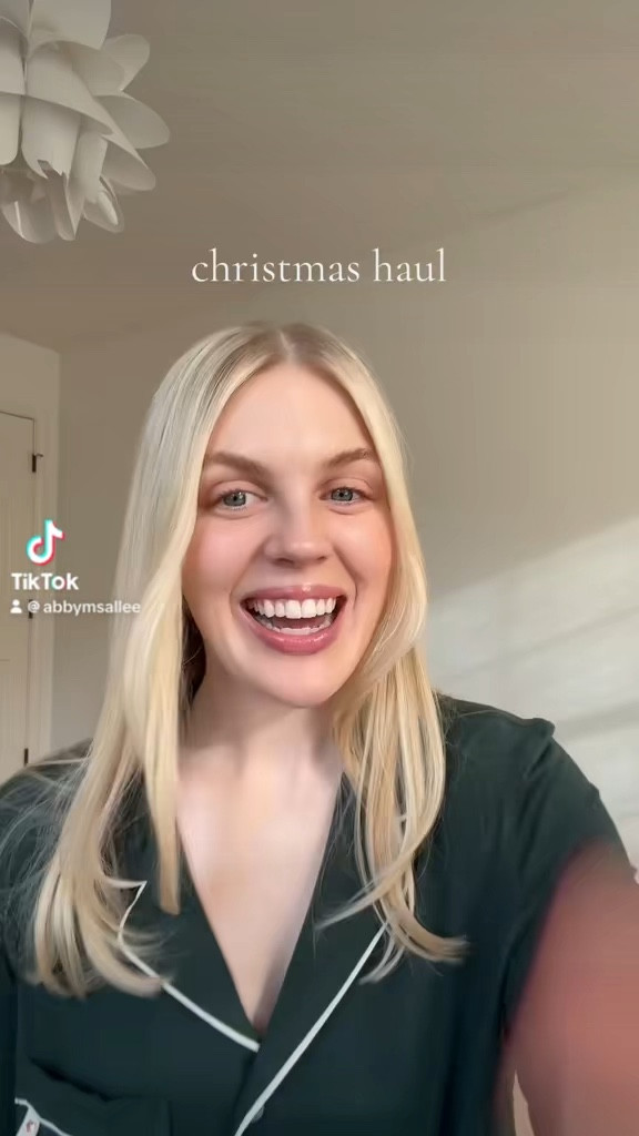 christmas haul!!! 🎄

#LTKFindsUnder100 #LTKHoliday #LTKGiftGuide