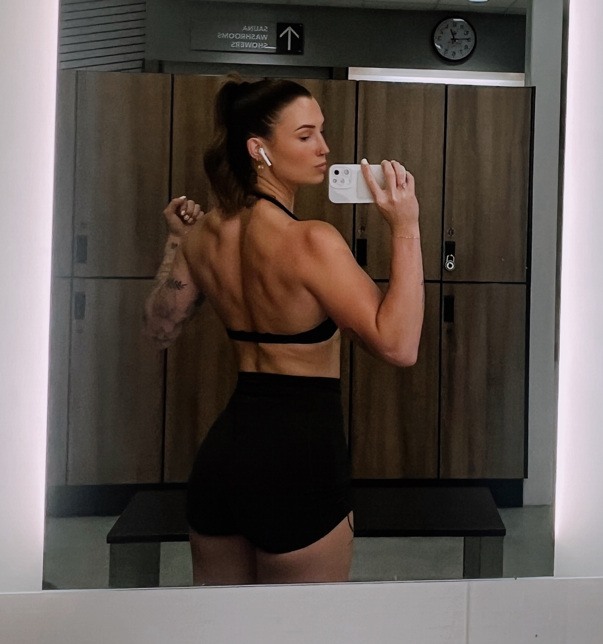 Cute gym fits always make you lift heavier… I don’t make the rules🫶🏼🔥

#LTKstyletip #LTKfitness #LTKcanada