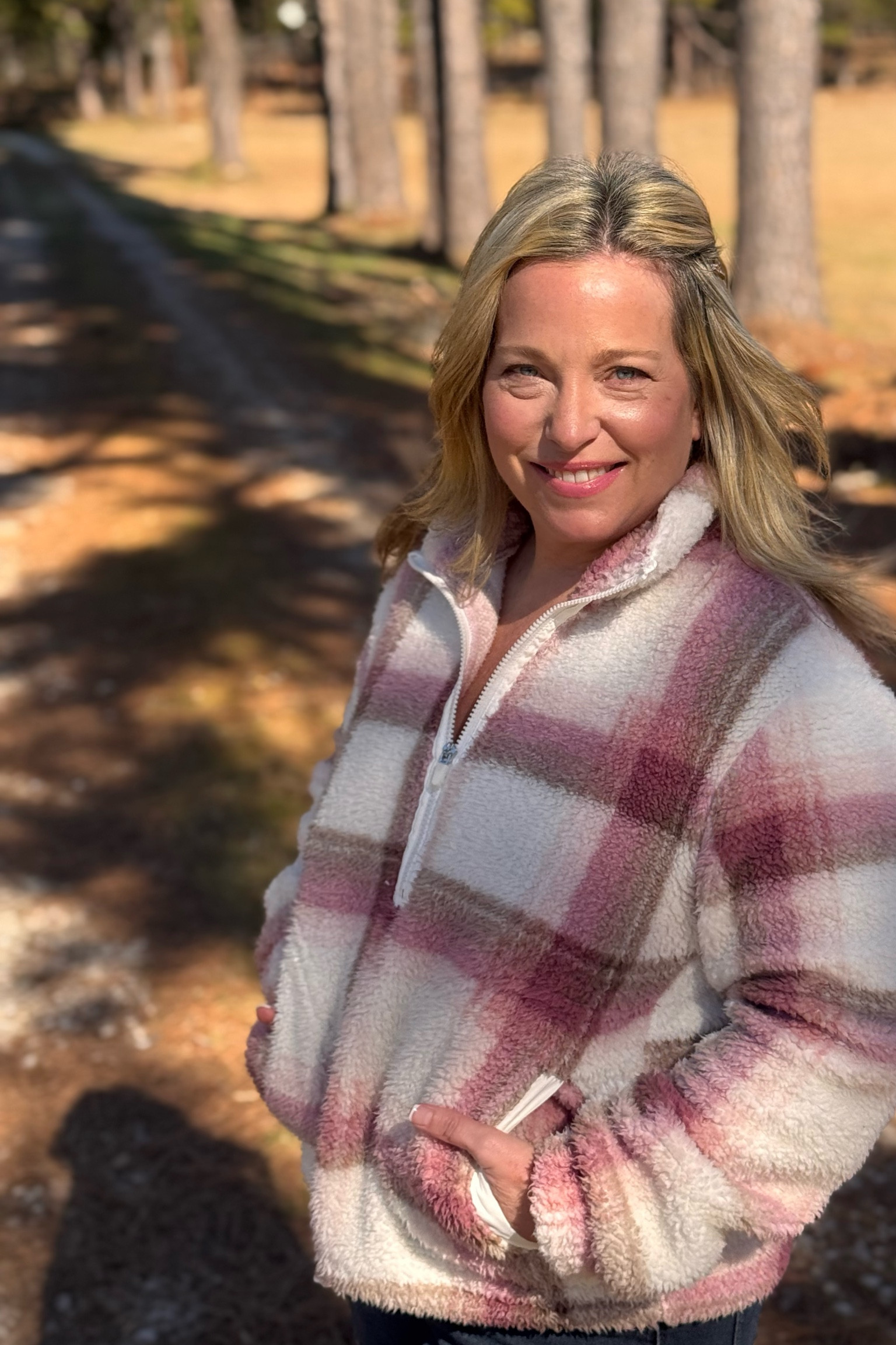 Softest fleece ever! I’m in a medium 

#LTKActive #LTKOver40 #LTKTravel