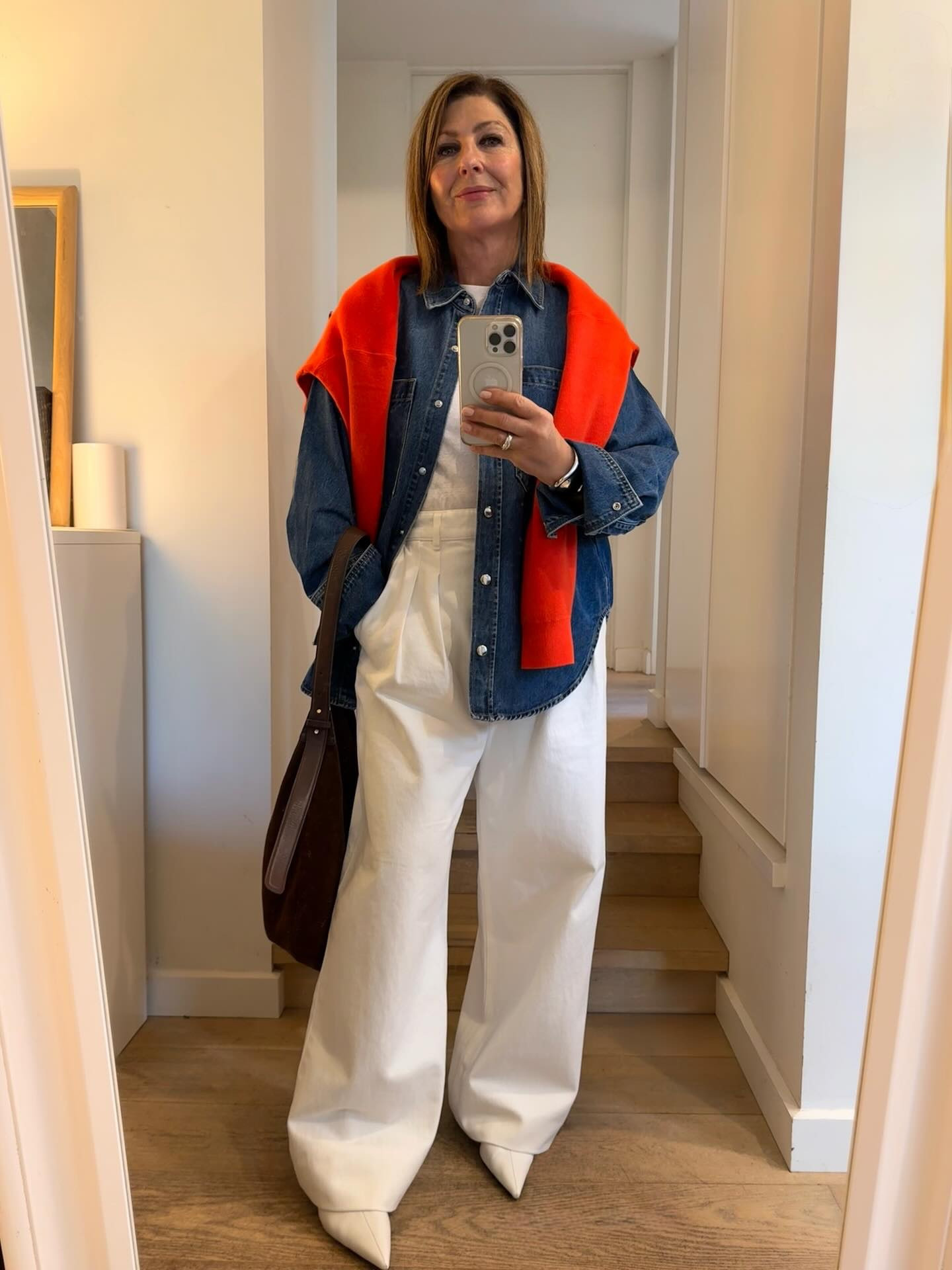 Oooh Is that a pop of orange ?
Haha don’t die of shock !
It’s the fabulous uniqlo C knit @uniqloau ( I have in camel too) that I’ve tossed on my shoulders. 
Let’s just say it’s the way to wear colour when you’re not really wearing colour. 😜

But I am actually here to talk about these white jeans , white tee and the denim shacket . All on sale at @davidjones

What’s to love ? 
These are fab pieces you can wear into spring & then straight into next season. I like most pieces to work across the seasons, it’s the way to get mileage from your wardrobe.

Cost per wear is the name of the game, right?


#LTKaustralia #LTKstyletip #LTKsale
