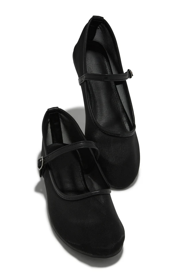 Miss Lola | Amila Black Mesh Flats | MISS LOLA