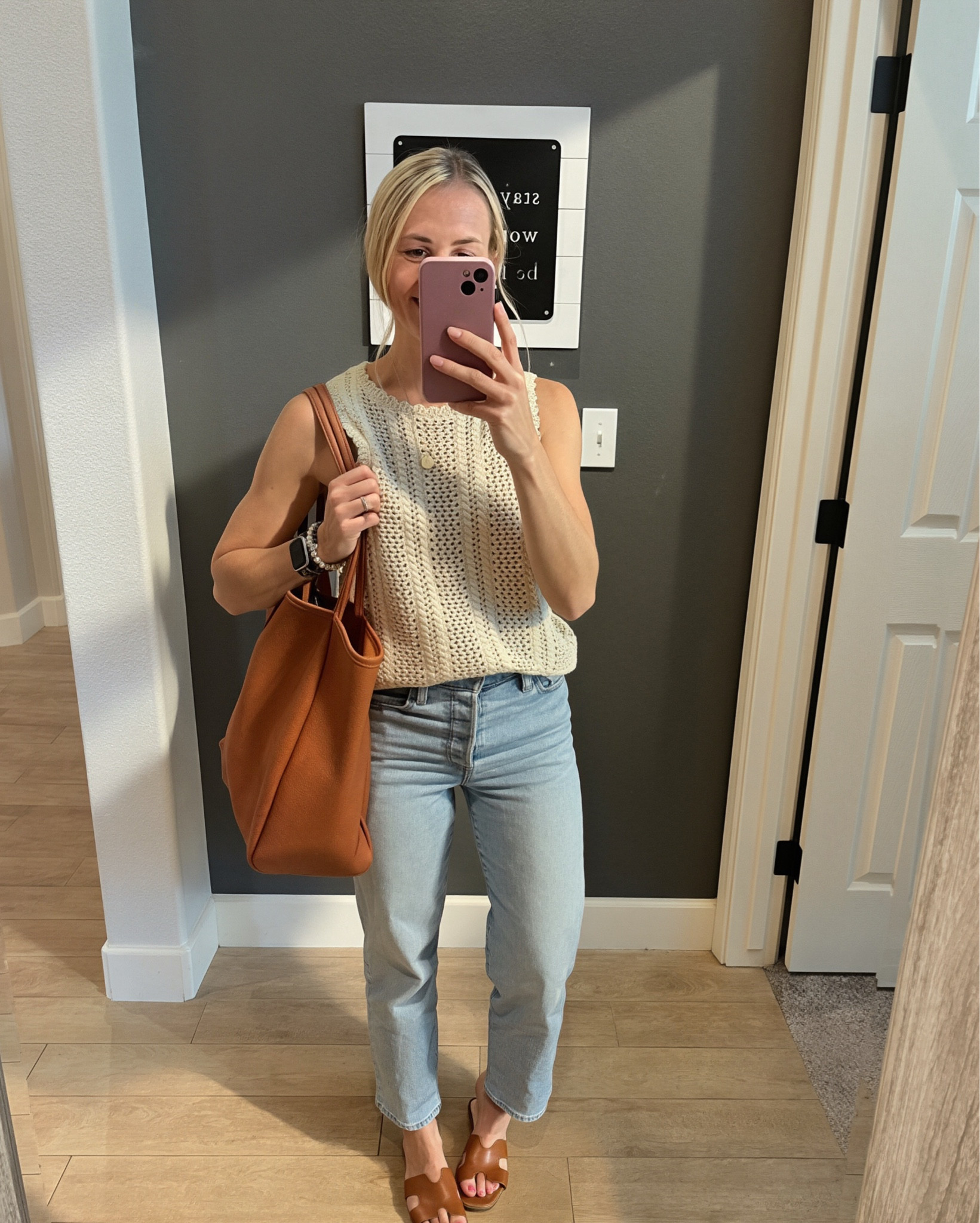 Straight leg denim is a closet staple! Love this pair for teaching and casual wear. Spring capsule, casual outfits, teacher outfit 