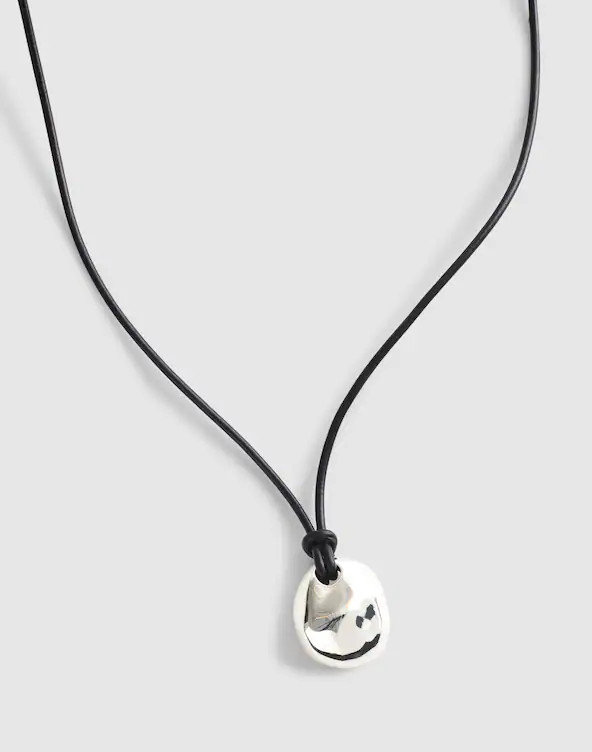 Sculptural Pendant Leather Necklace | Madewell