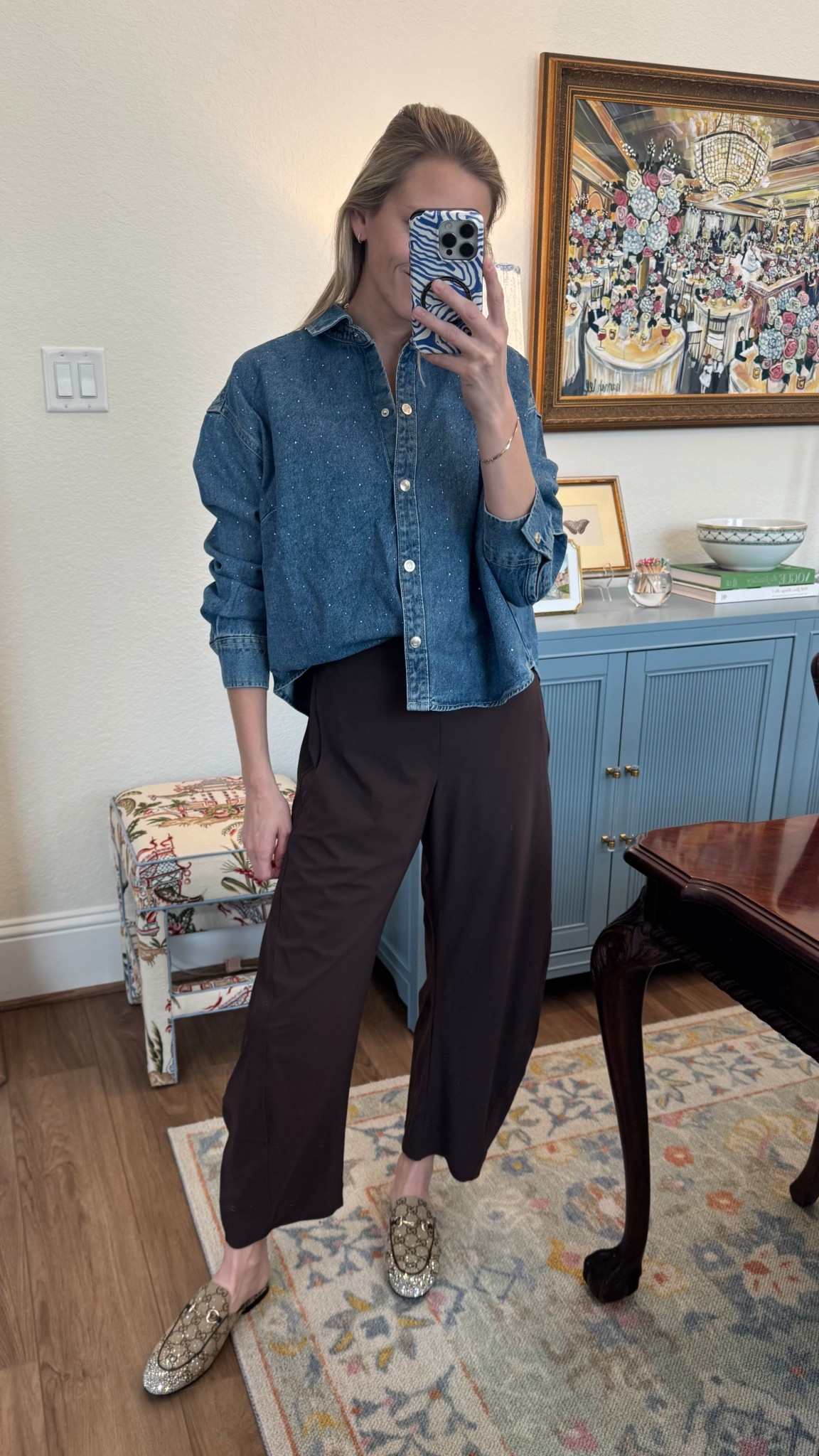 This $27 denim top with subtle sparkle is a fall staple you need!! Wear with the matching jeans as a set or separate with just about any look!!