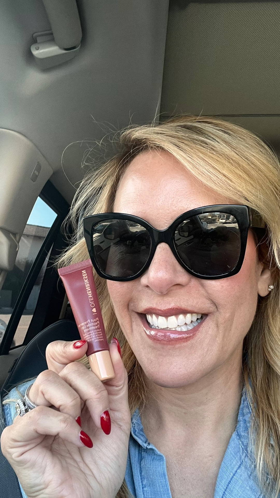 Lip Alert! Love this peptide lip treatment by Ole Henriksen in the color coco cream! Great for dry lips! Makes a great stocking stuffer idea- and get 20% off last day! 

#LTKGiftGuide #LTKSaleAlert #LTKBeauty