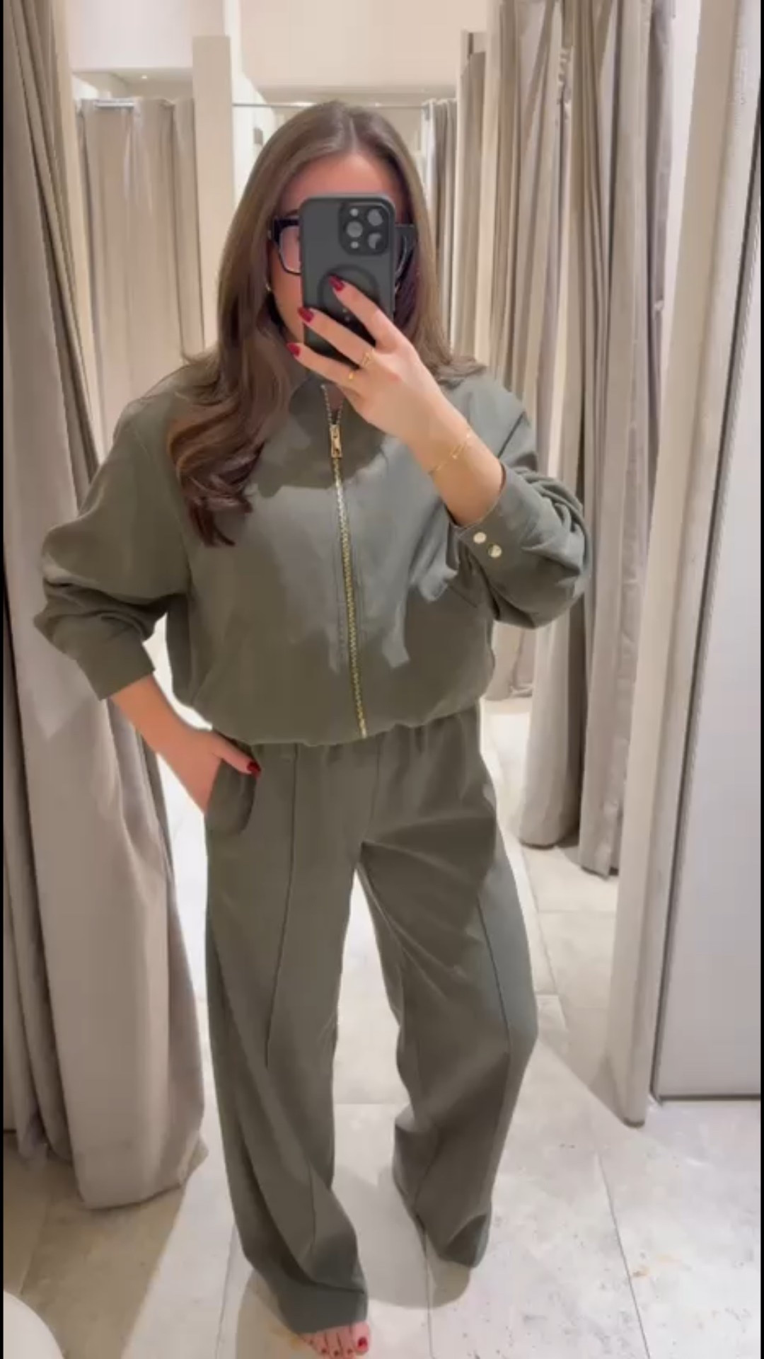 Zara try-on🩶


Co-ords, Comfy outfits, Winter Outfits, Hoodies, Sweatshirts

#LTKuk #LTKeurope #LTKwinter