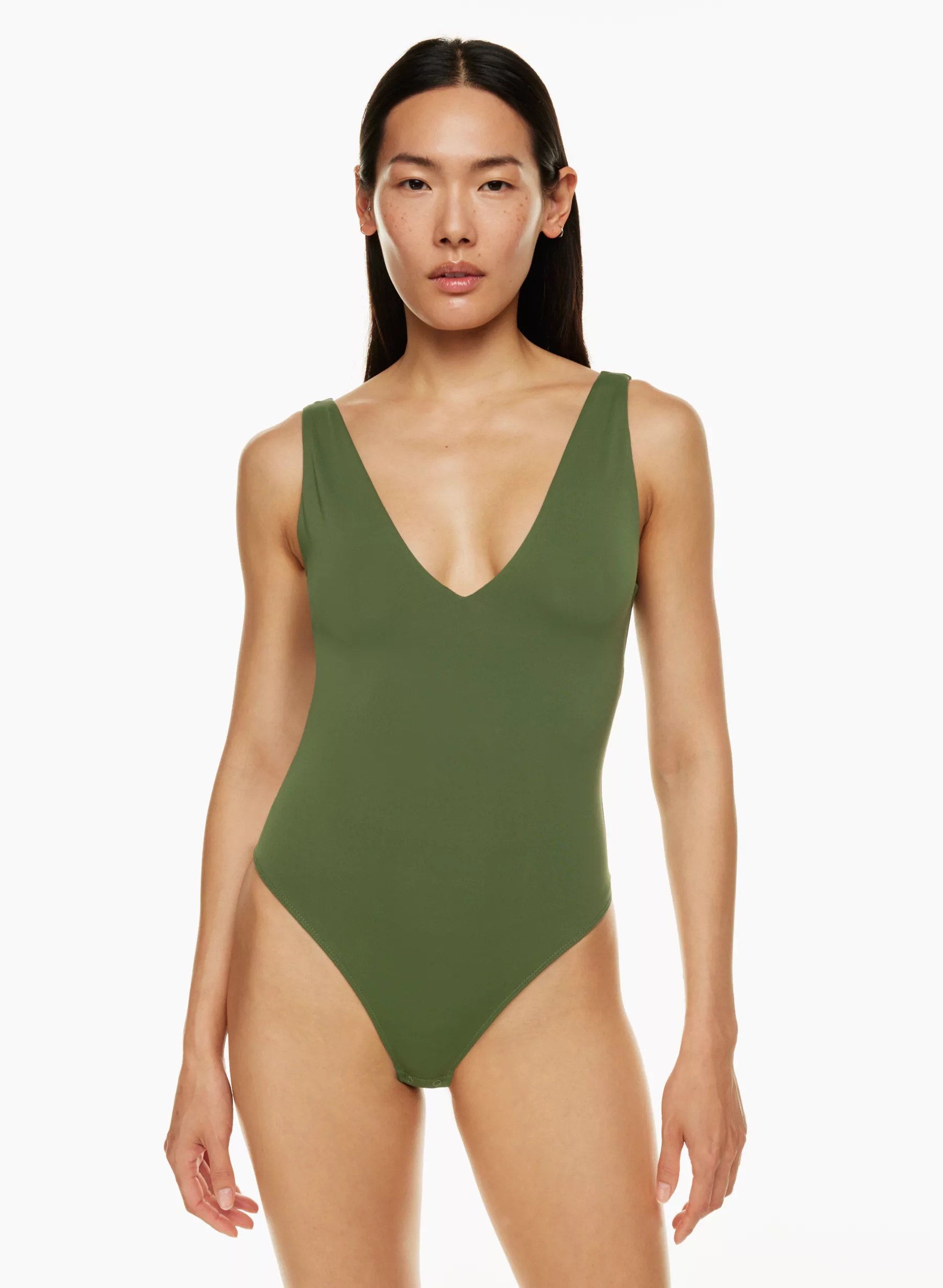CONTOUR V-NECK BODYSUIT | Aritzia