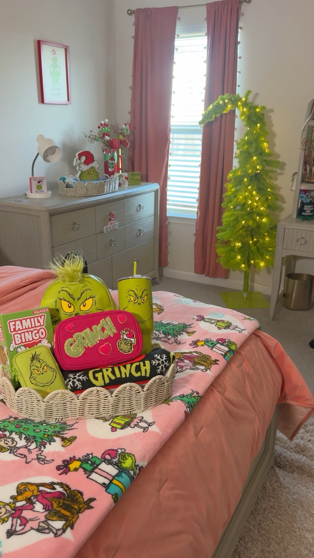 Merry Grinchmas ❤️
Gave my teen’s room a little holiday refresh because if you have a teenage girl, you already know… the attitudes can be stink, stank, stunk 😂
So let’s keep ’em cozy (and contained) in their own little Whoville.

Pajamas @macys tagged below

A lot of the items are from Hobby lobby, which I cannot tag on LTK, but added some alternatives . 

#LTKGiftGuide #LTKHoliday