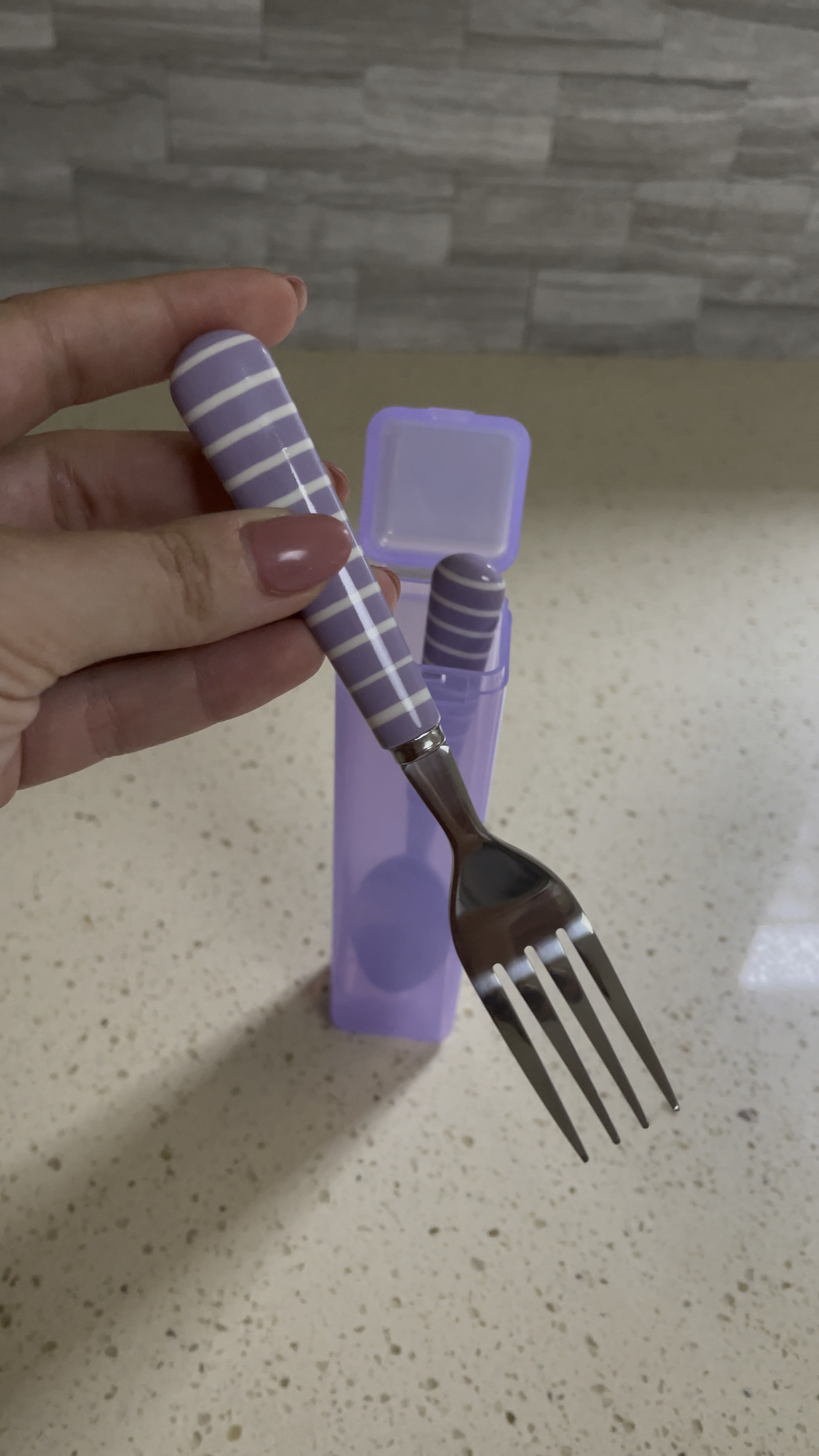 Kids utensil sets on sale, a bunch of different color options.



Kids lunch must haves, kids lunchbox 

#LTKkids #LTKsalealert