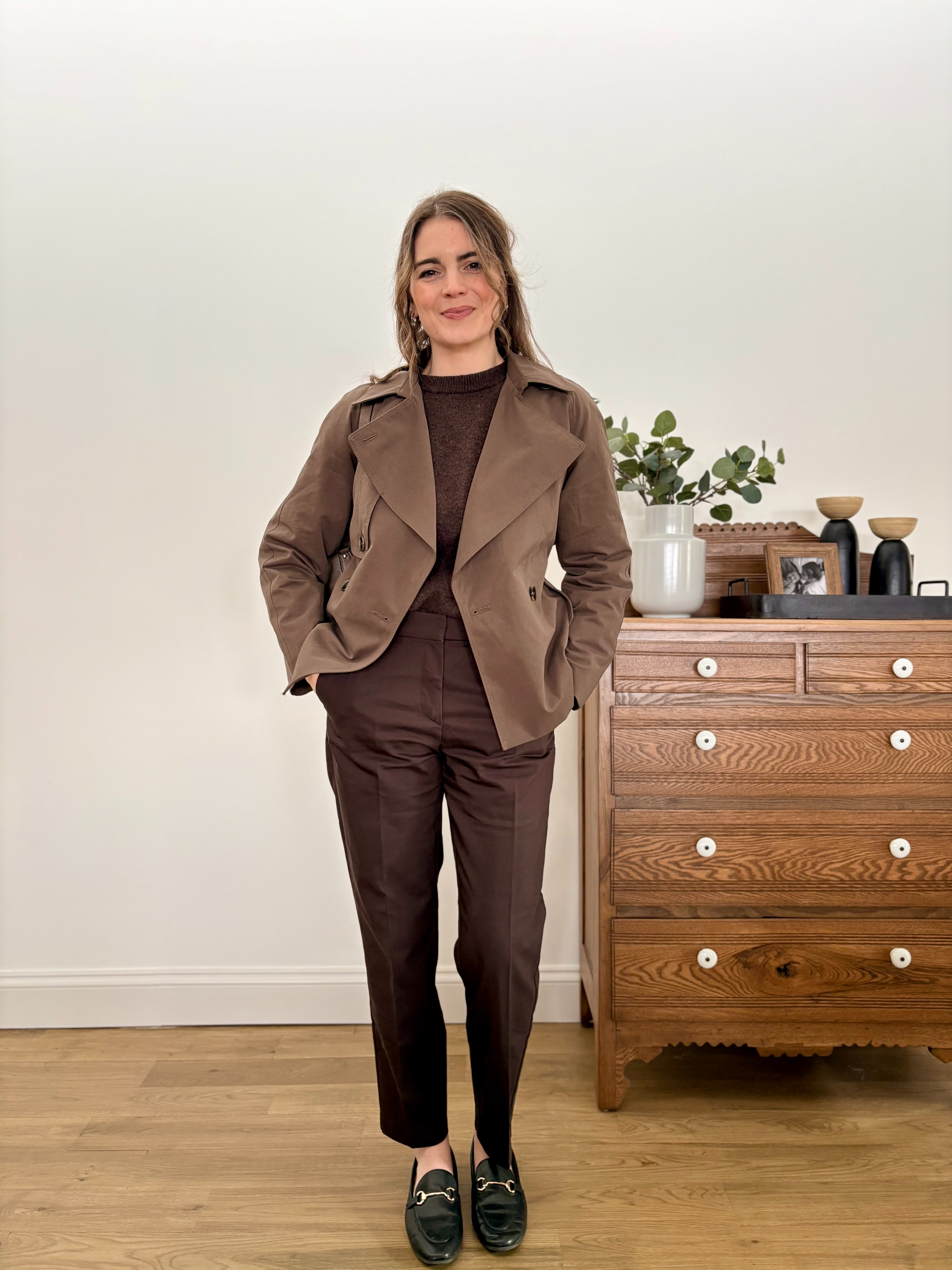 Mom Outfit 08 - Perfect for a weekend adventure with the family or going to church! #MomStyle #Classic #Comfort #MomFashion #WinterOutfit #SpringOutfit 

 #LTKmodest #LTKstyletip #LTKfamily