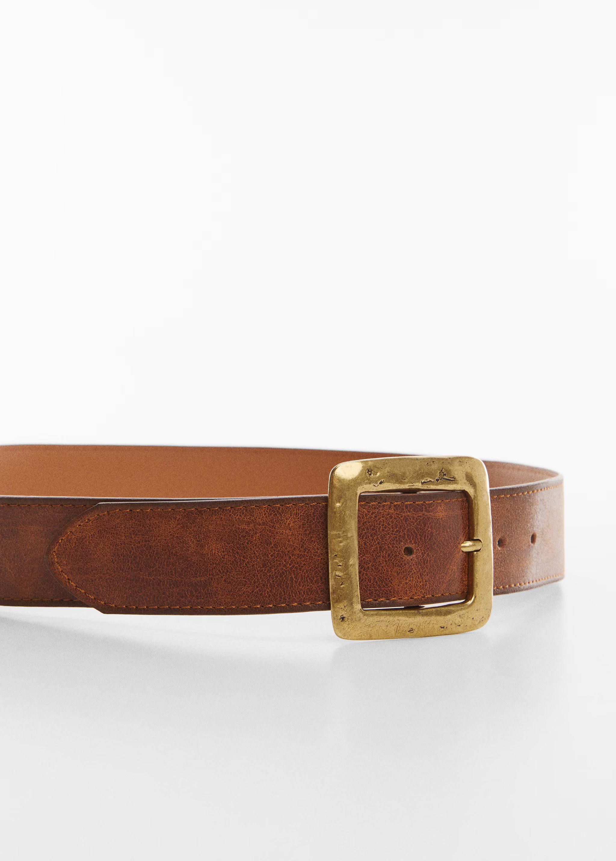 Textured square buckle belt - Woman | MANGO United Kingdom | MANGO (UK)