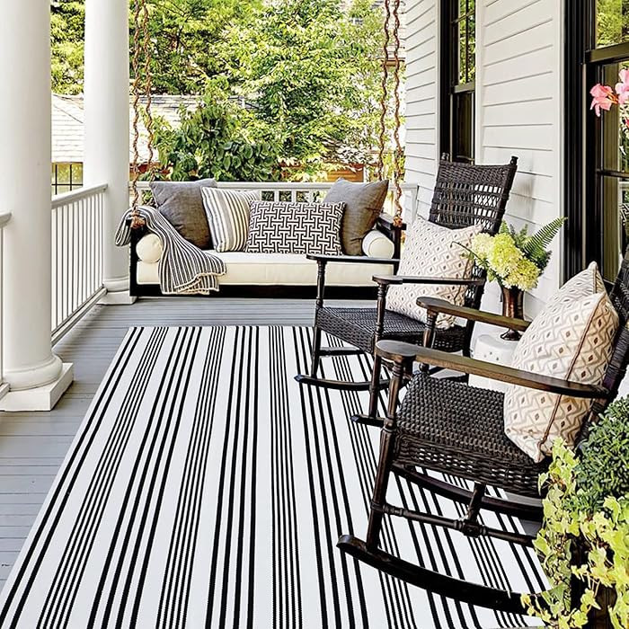 Black and White Striped Rug 4' X 6' Cotton Front Porch Entryway Laundry Room Bedroom Outdoor | Amazon (US)