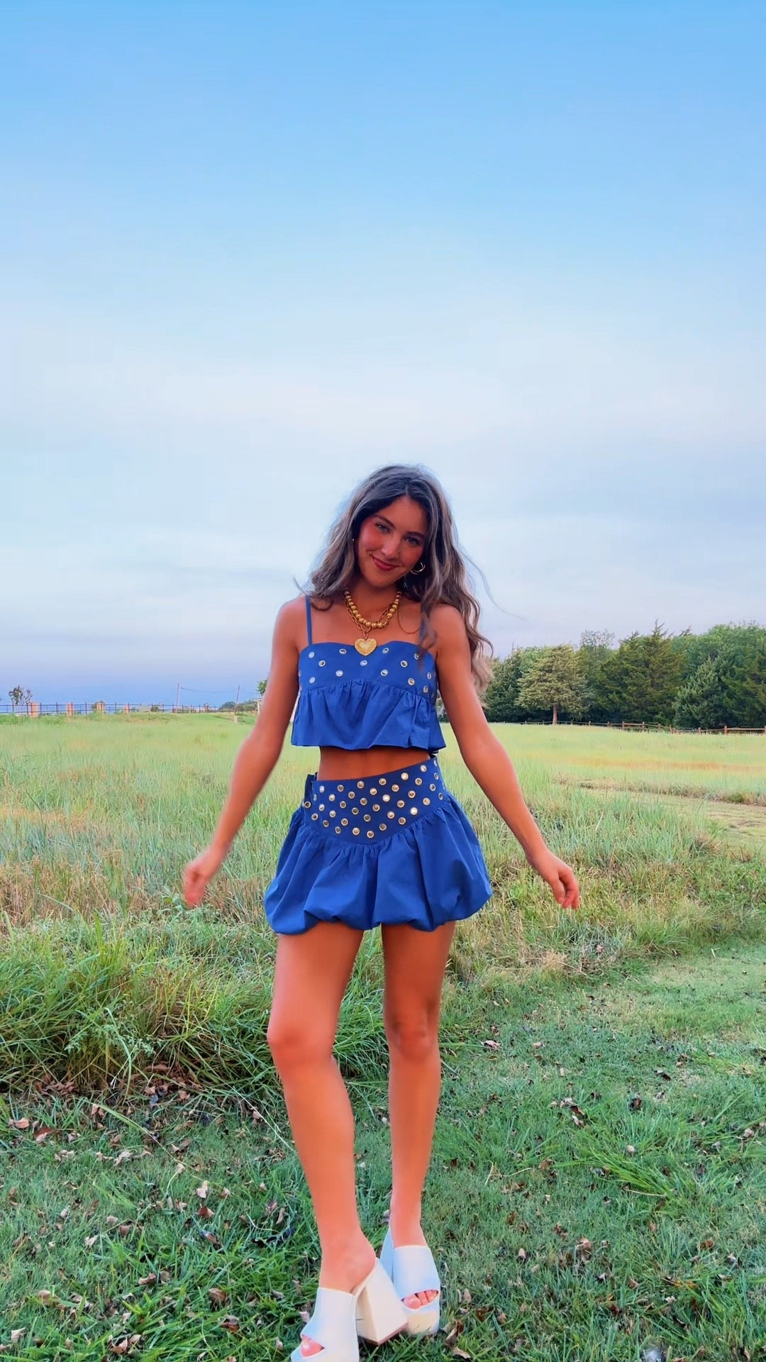 Vestique set! 
I’m 5’2 wearing an XS in the top and skirt! 
(I’m gonna be honest I have the skirt pinned because I didn’t want it to sit low rise) 

Jewelry is from a boutique in Gruene TX called The Pomegranate 

#LTKFindsUnder100 #LTKStyleTip #LTKxVICI