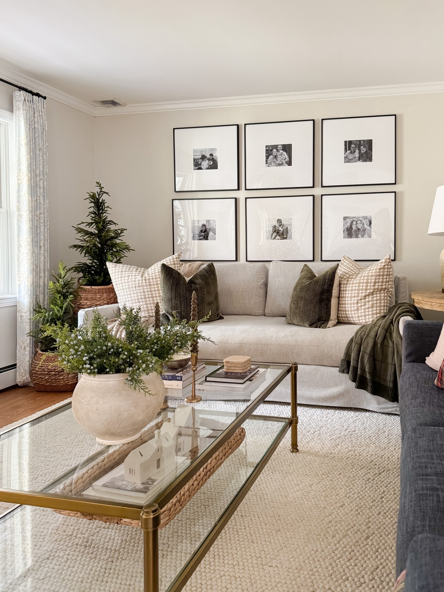 Coastal Living Room 

Holiday living room  Christmas living room styling  Home decor  Home  Home decor  Home favorites  Floral vase   Wall Art  Coastal home  coastal home decor  coffee table 

#LTKHome #LTKFindsUnder50 #LTKHoliday