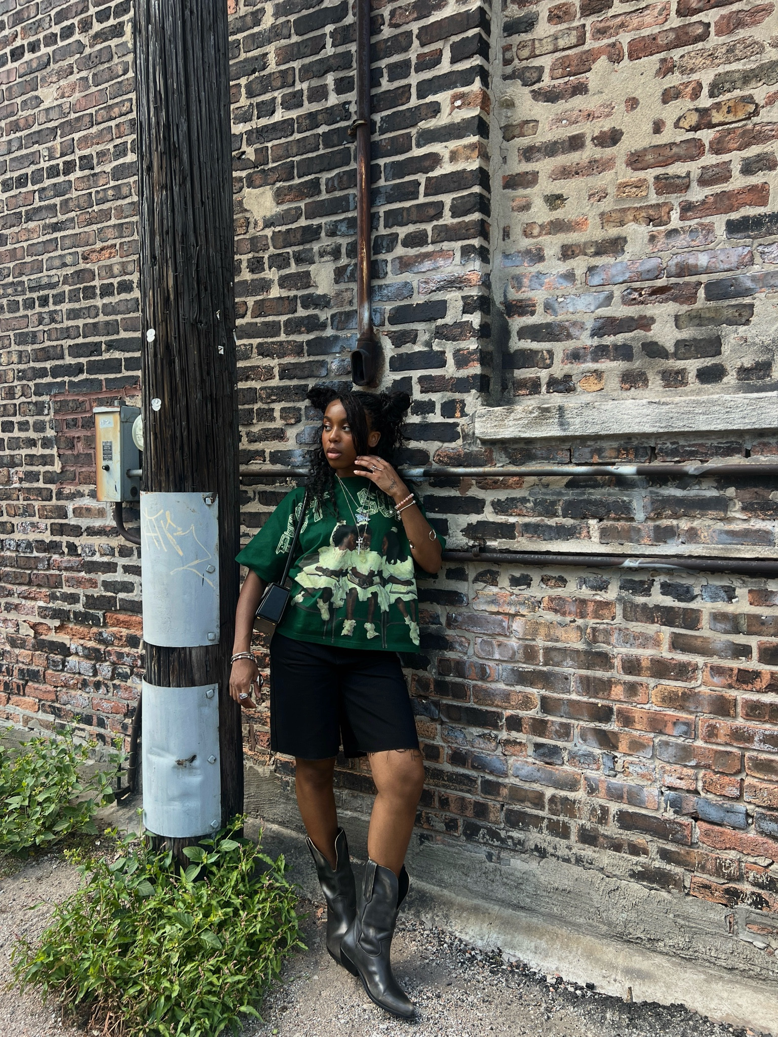 Top is Peerlessprime “First Sunday”


#LTKFindsUnder100 #LTKStyleTip