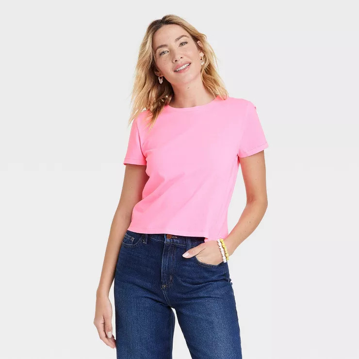 Women's Short Sleeve Shrunken T-Shirt - Universal Thread™ | Target